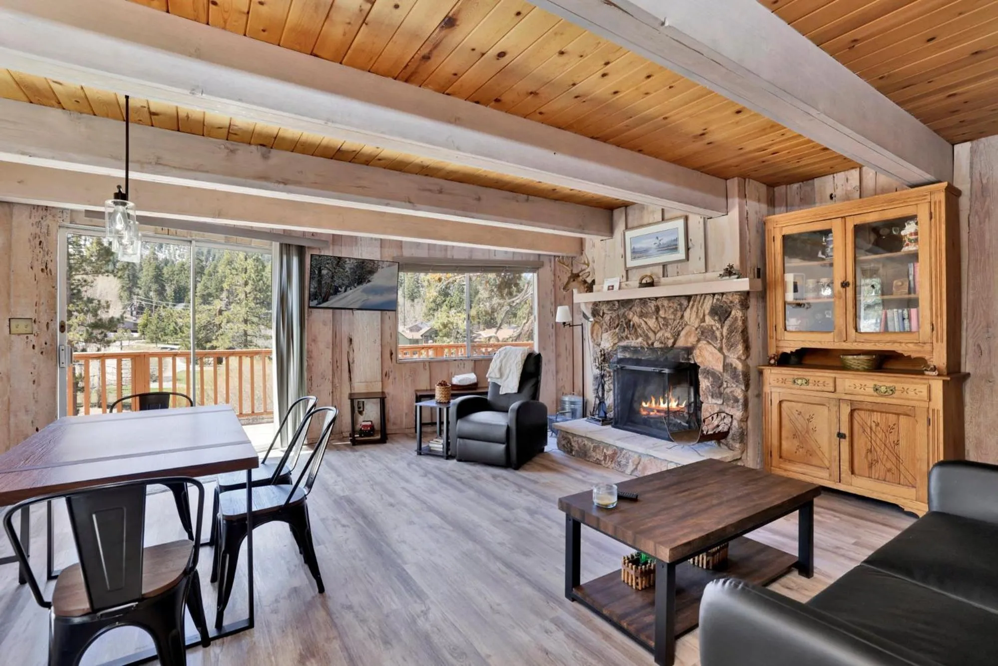 Bear mountain views #2235