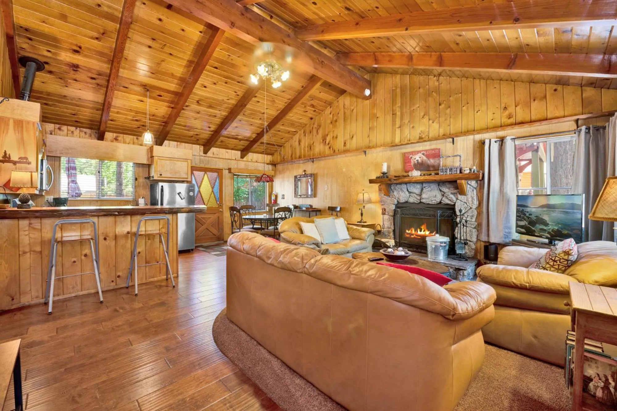 Pine cone cottage #2191