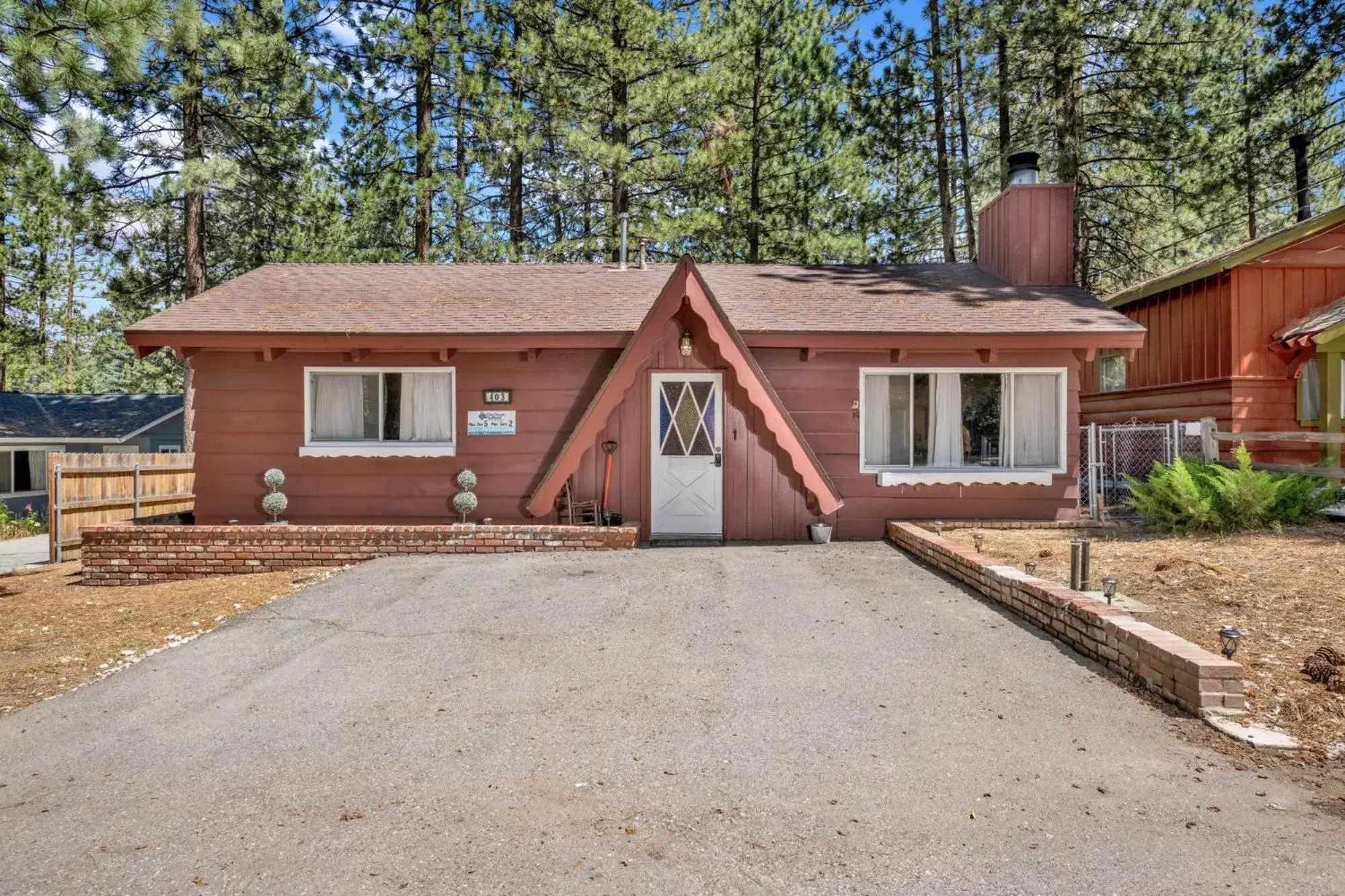 Vacation Home in Pine cone cottage #2191 Vacation Home in Pine cone cottage #2191