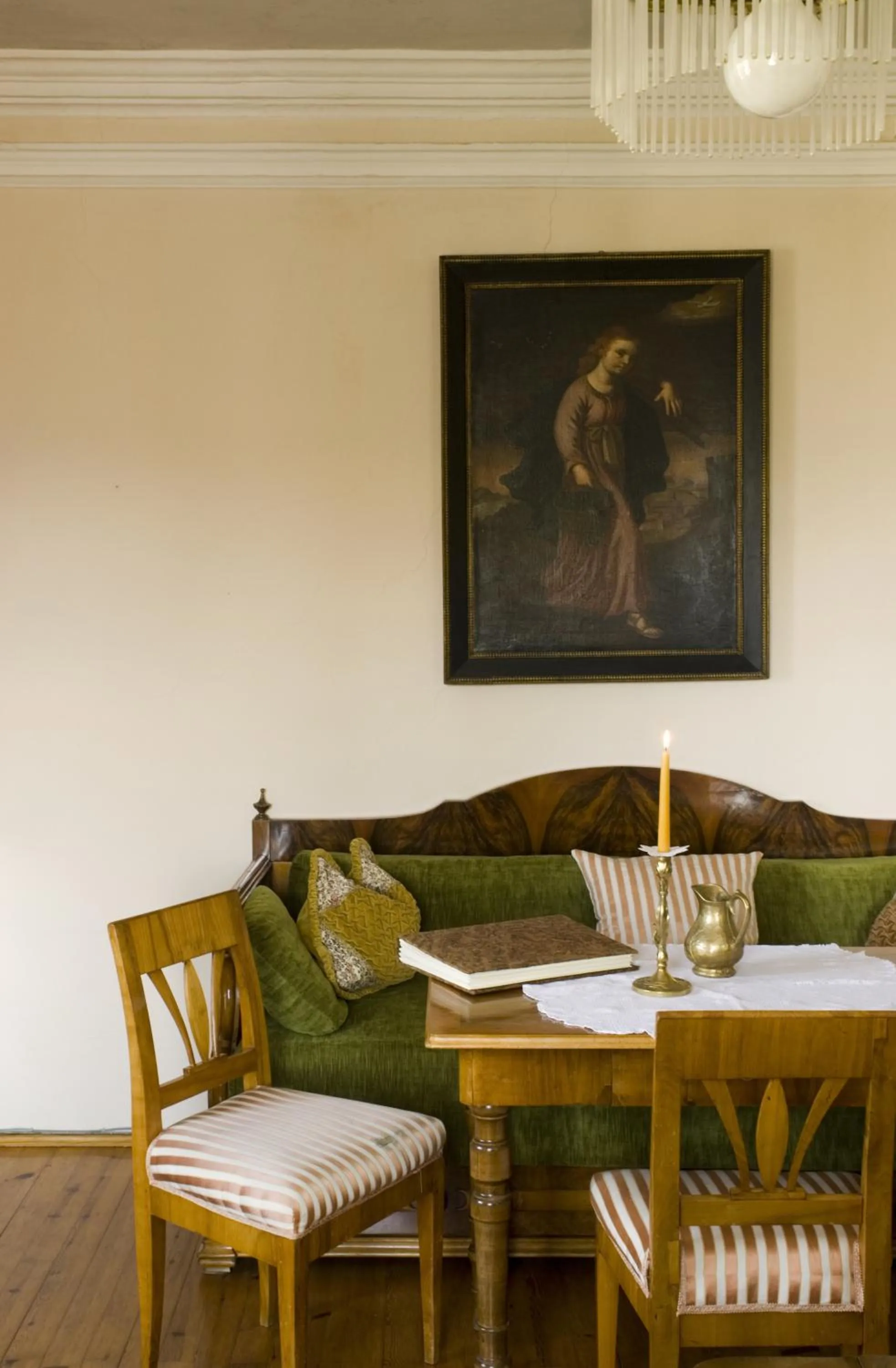 Communal lounge/ TV room in Gasthof zur Krone