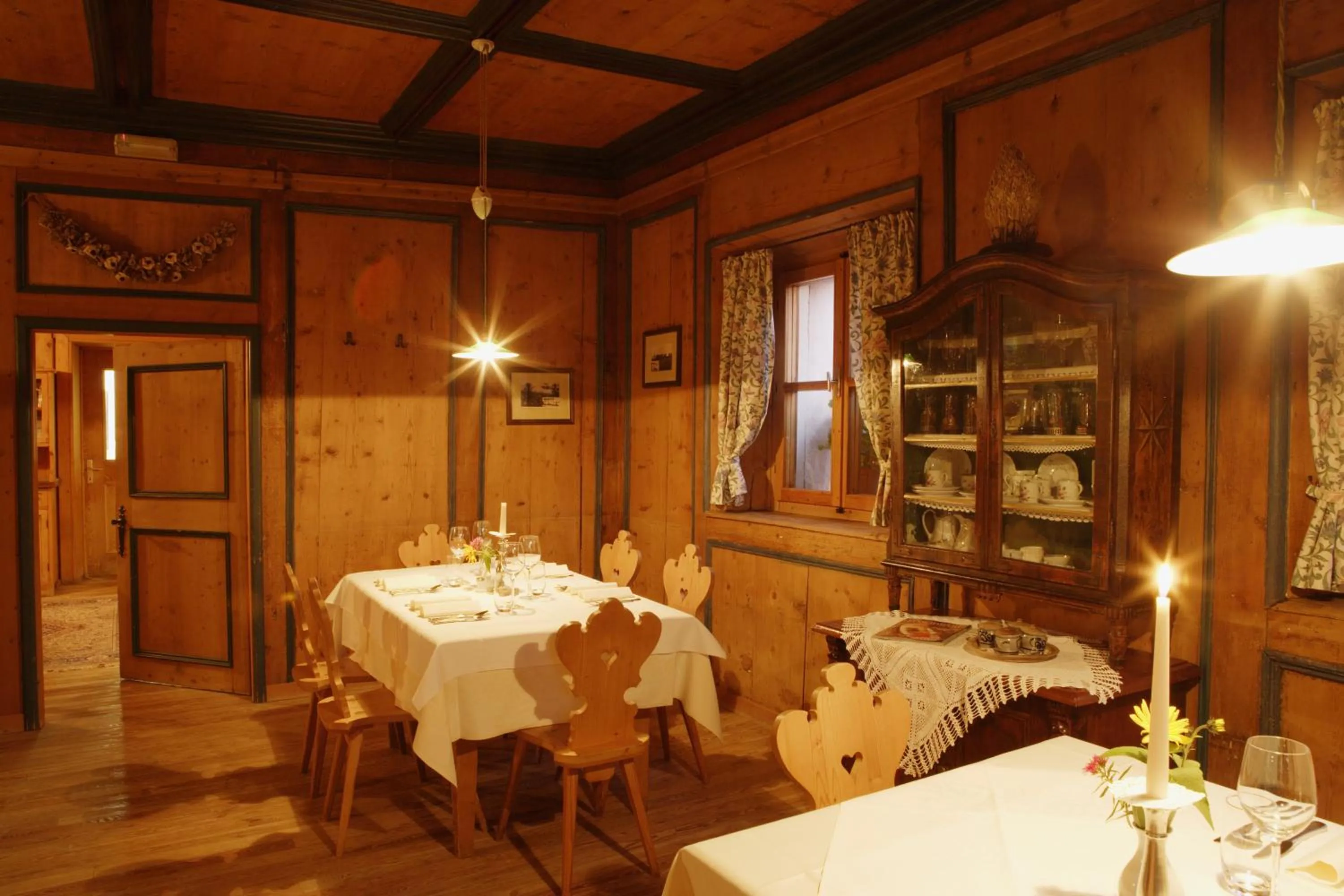 Restaurant/places to eat in Gasthof zur Krone