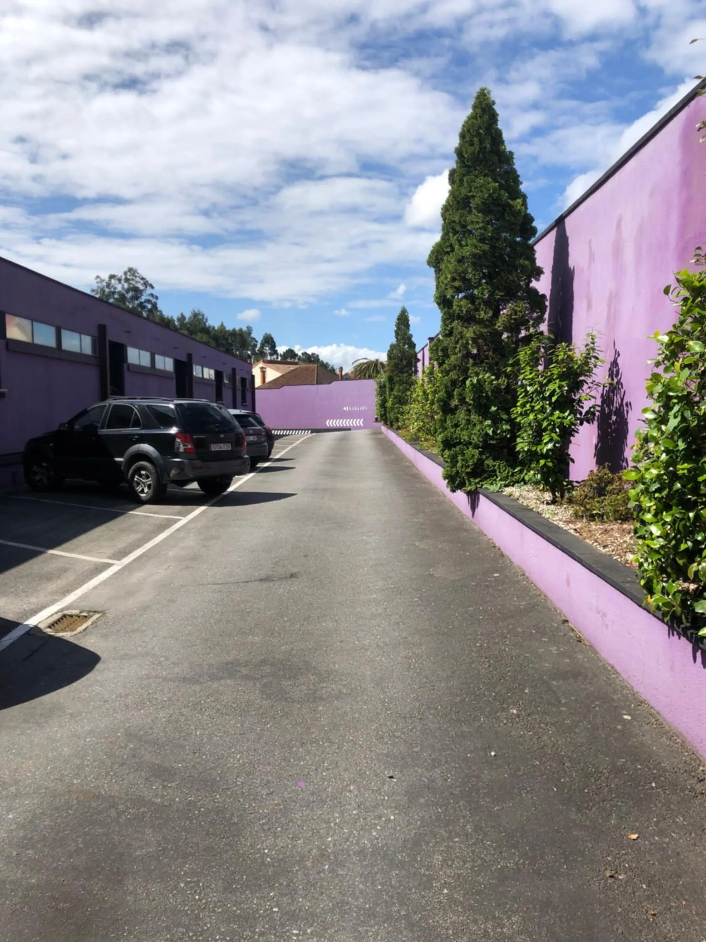 Property building in Motel Venus Pontevedra