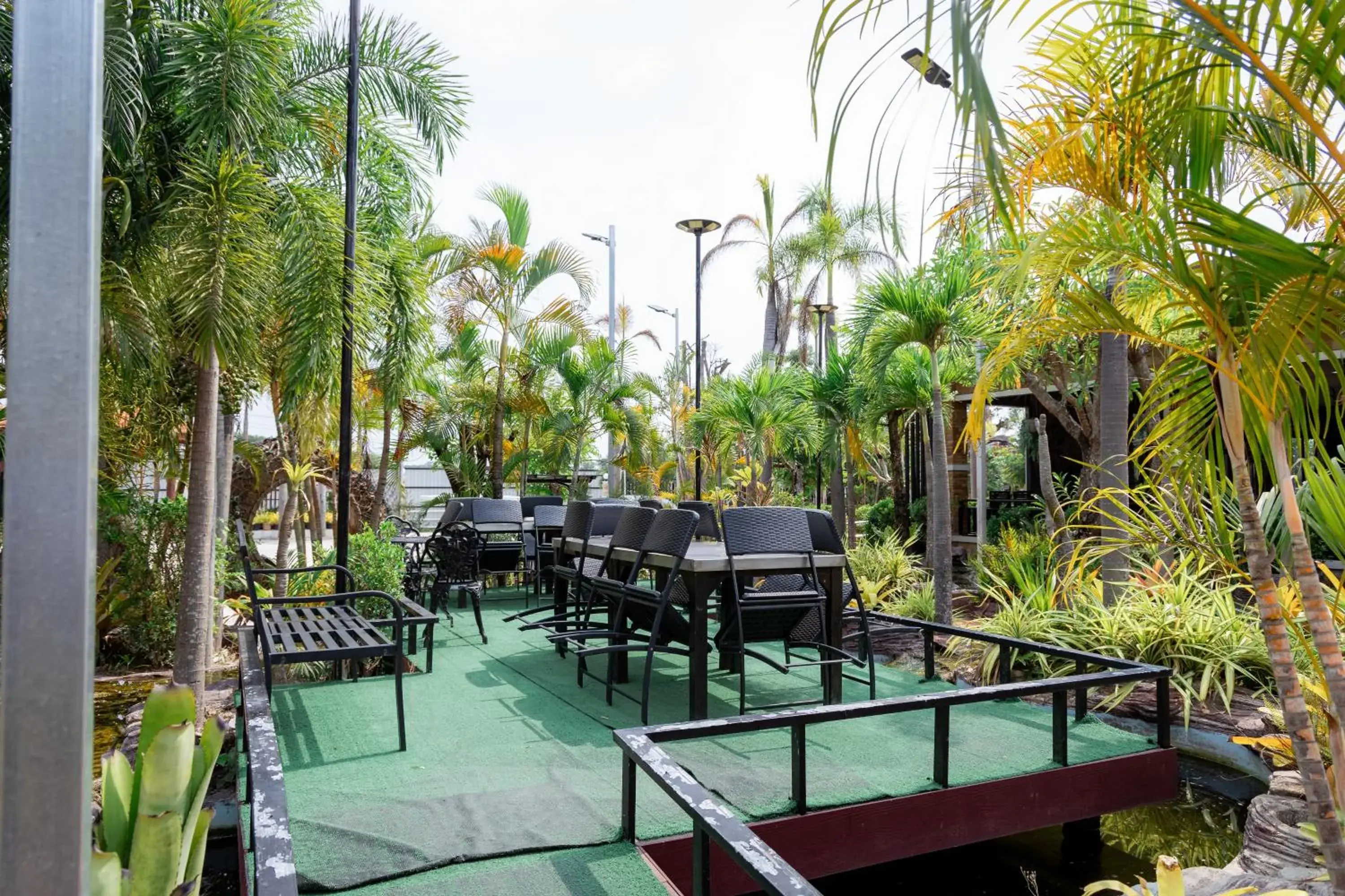 Restaurant/places to eat in Buengngarm Resort Restaurant/places to eat in Buengngarm Resort