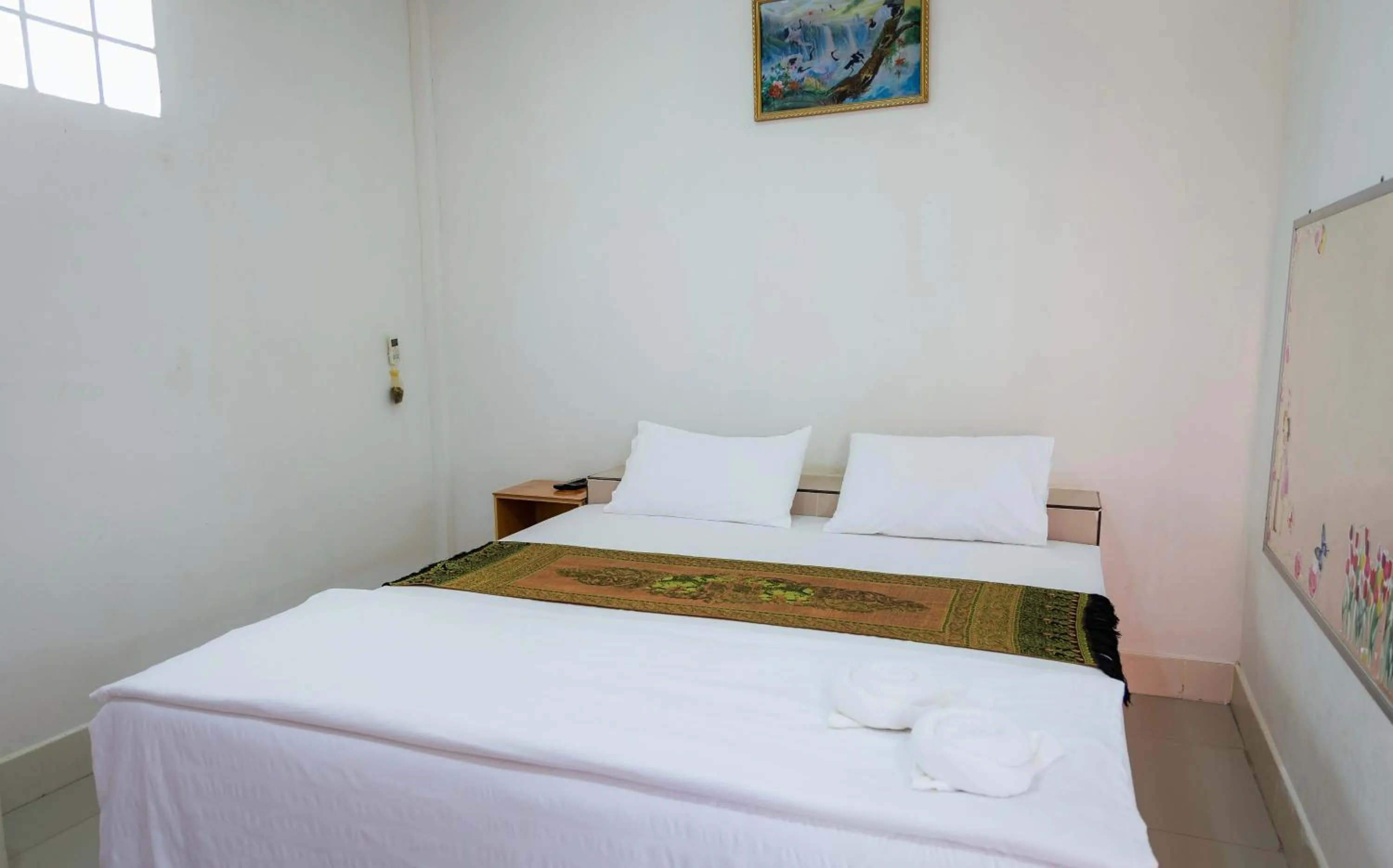 Bed in Buengngarm Resort