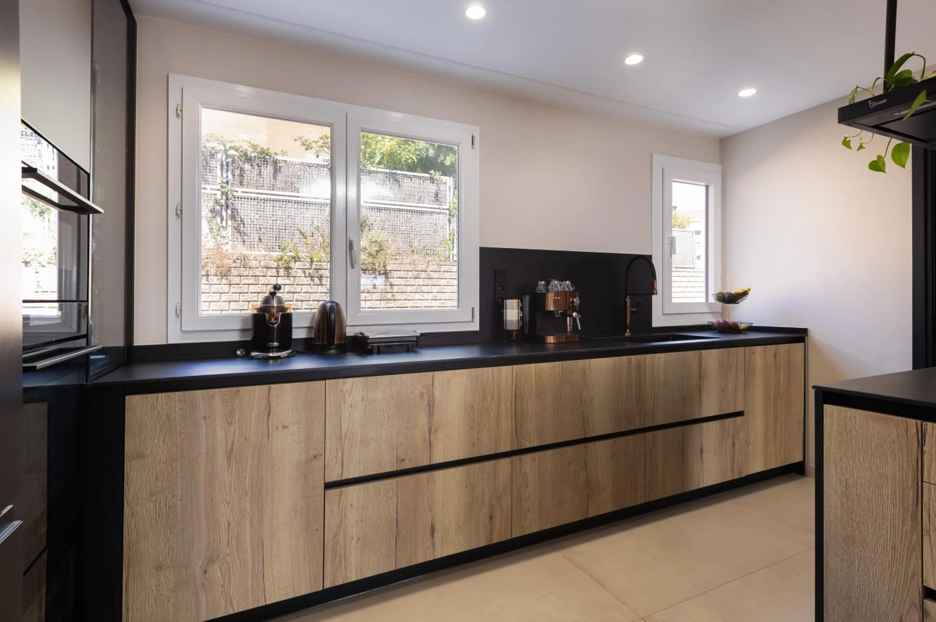 Kitchen or kitchenette in Villa Beach Barcelona