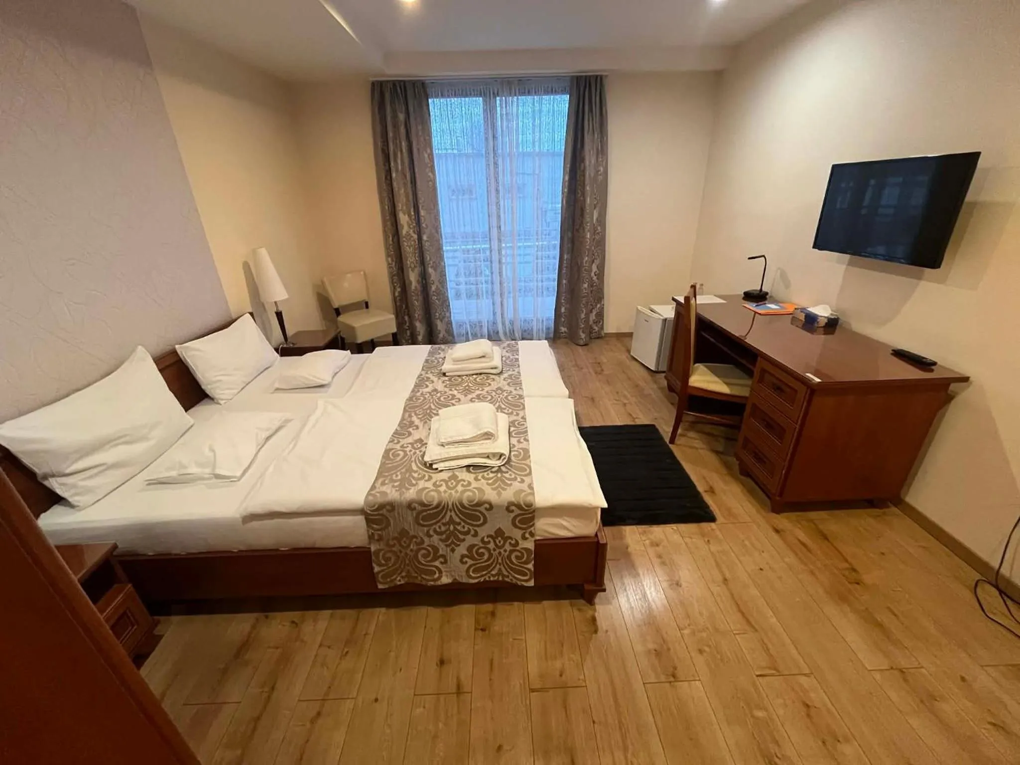 Double Room with Balcony - single occupancy in Hotel Brill Orosháza