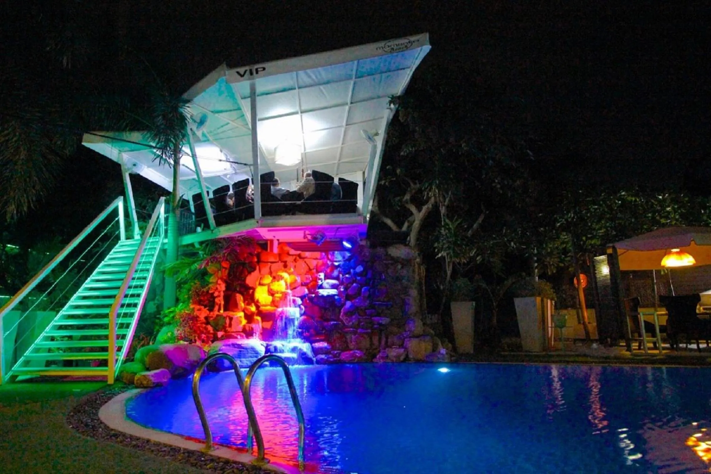 Night in Momento Resort