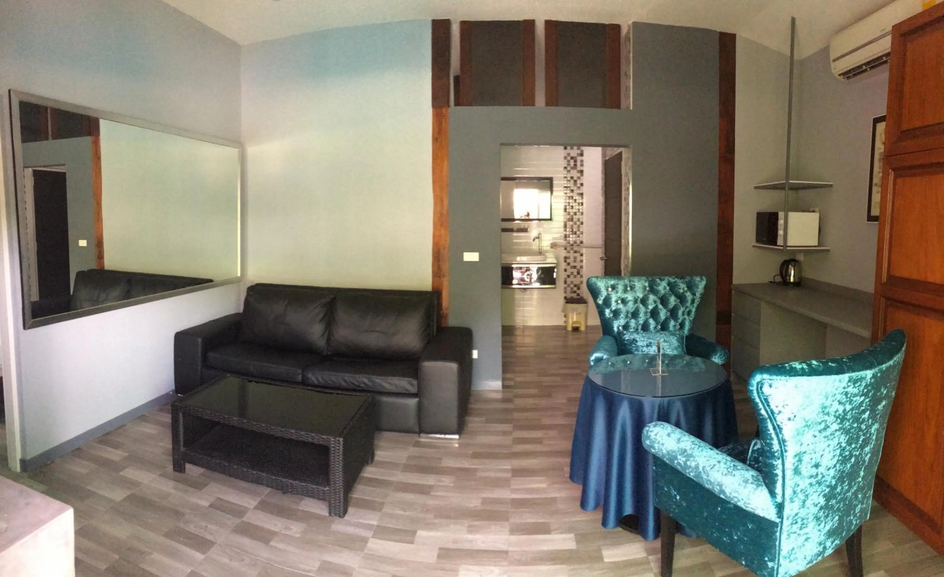 Living room in Momento Resort