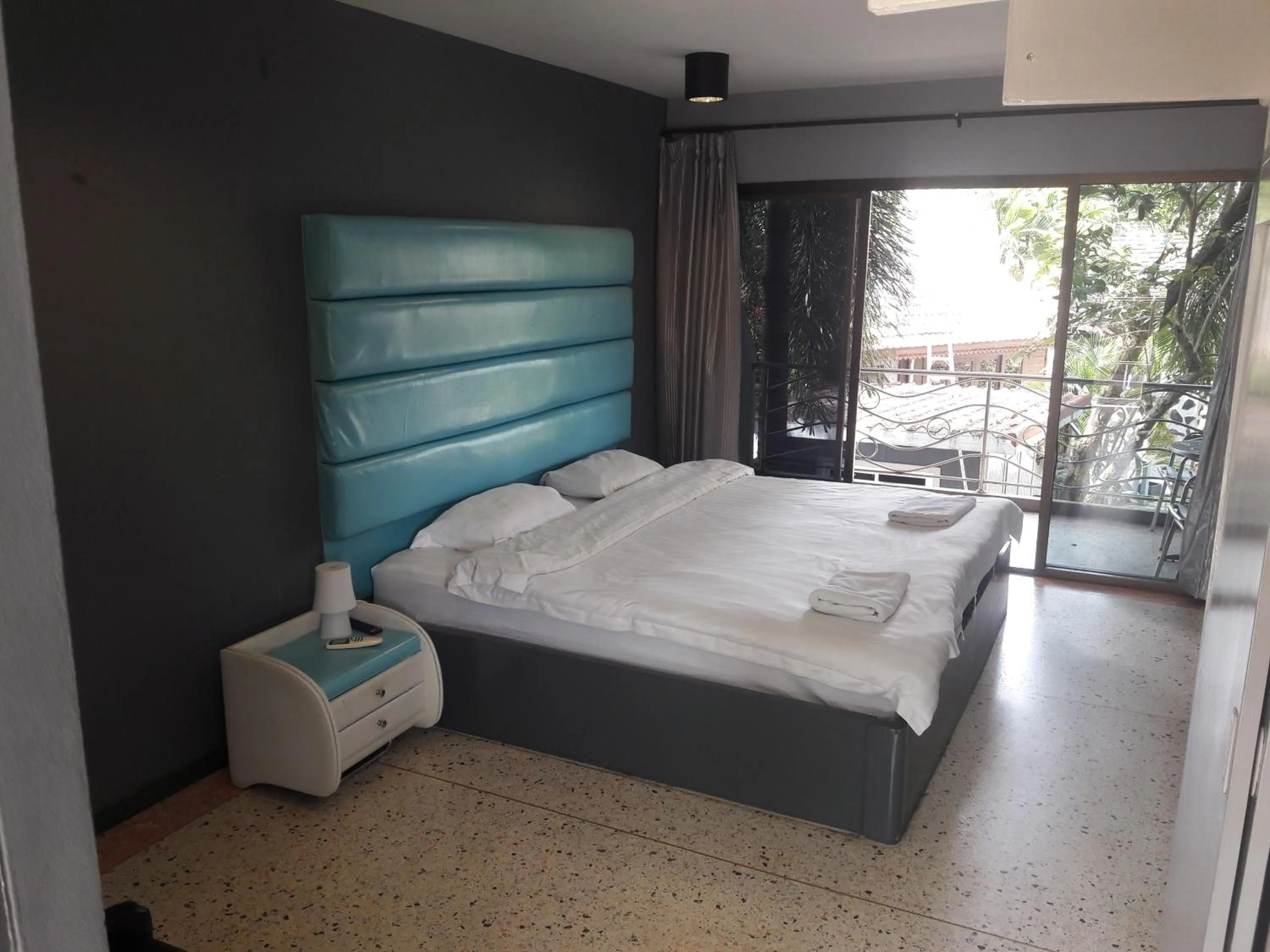 Bed in Momento Resort