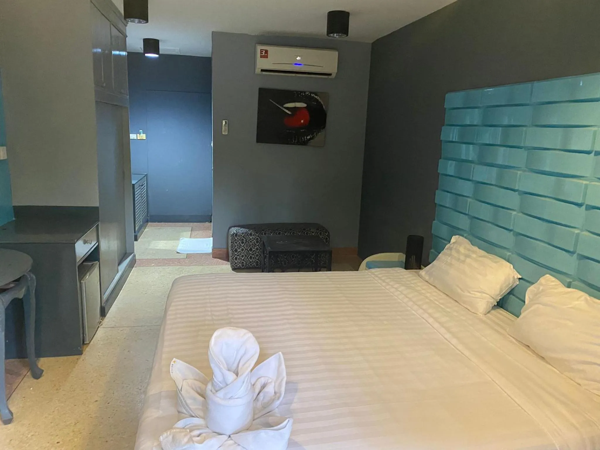 Bed in Momento Resort