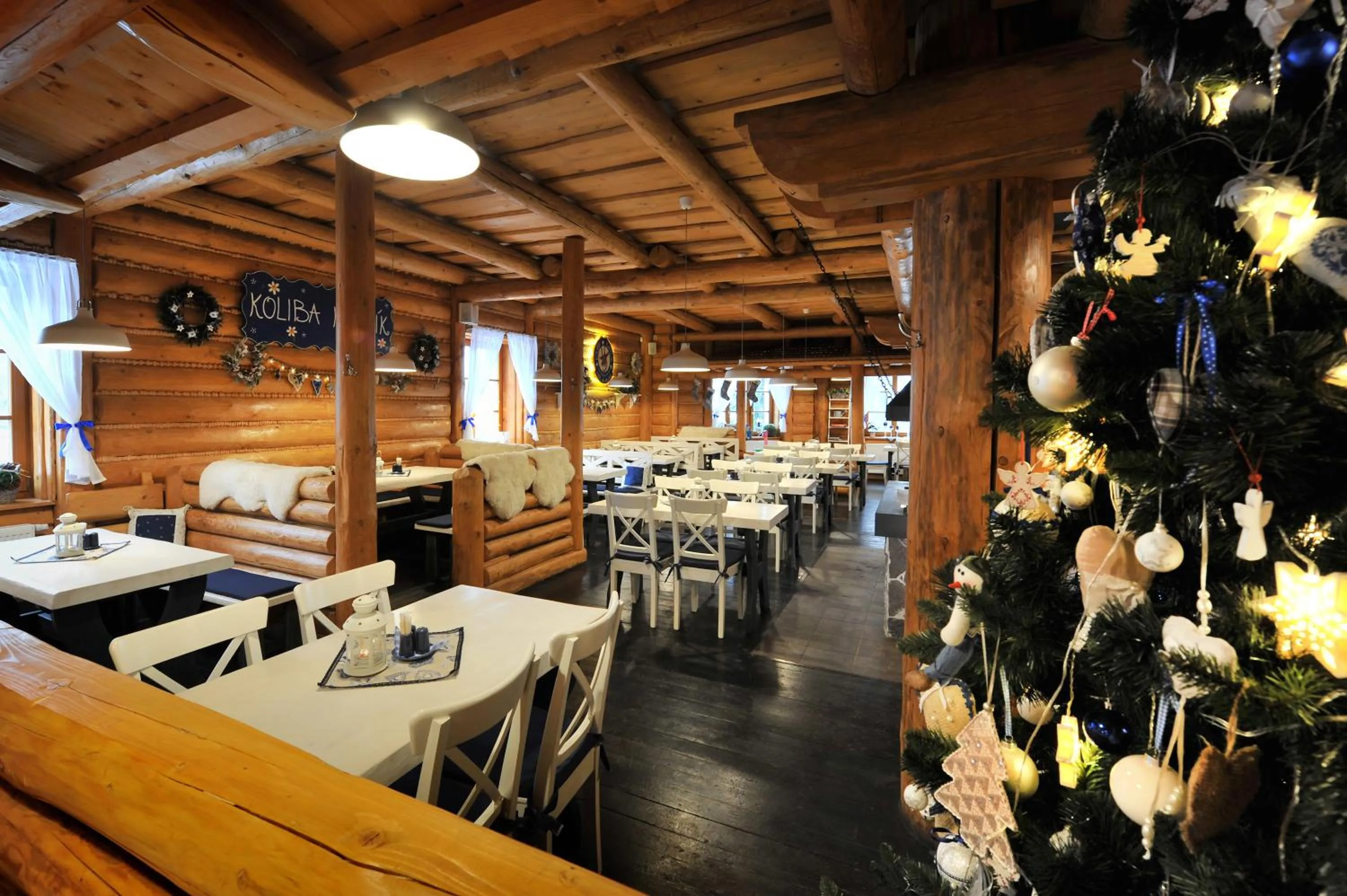 Restaurant/places to eat in APLEND Koliba Kamzík