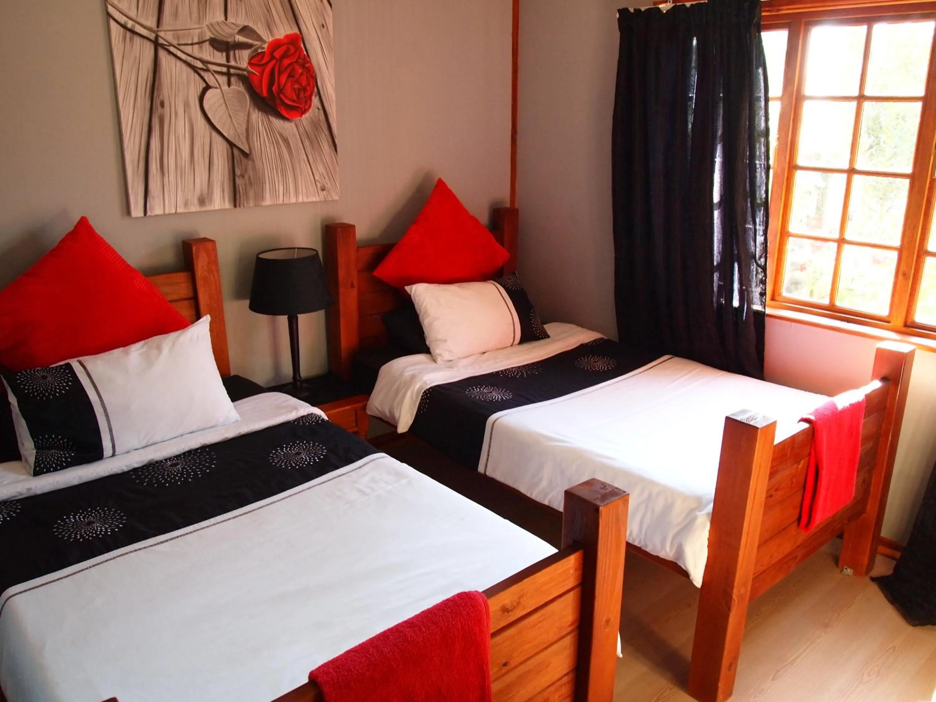 Bedroom, Bed in Havana Nights