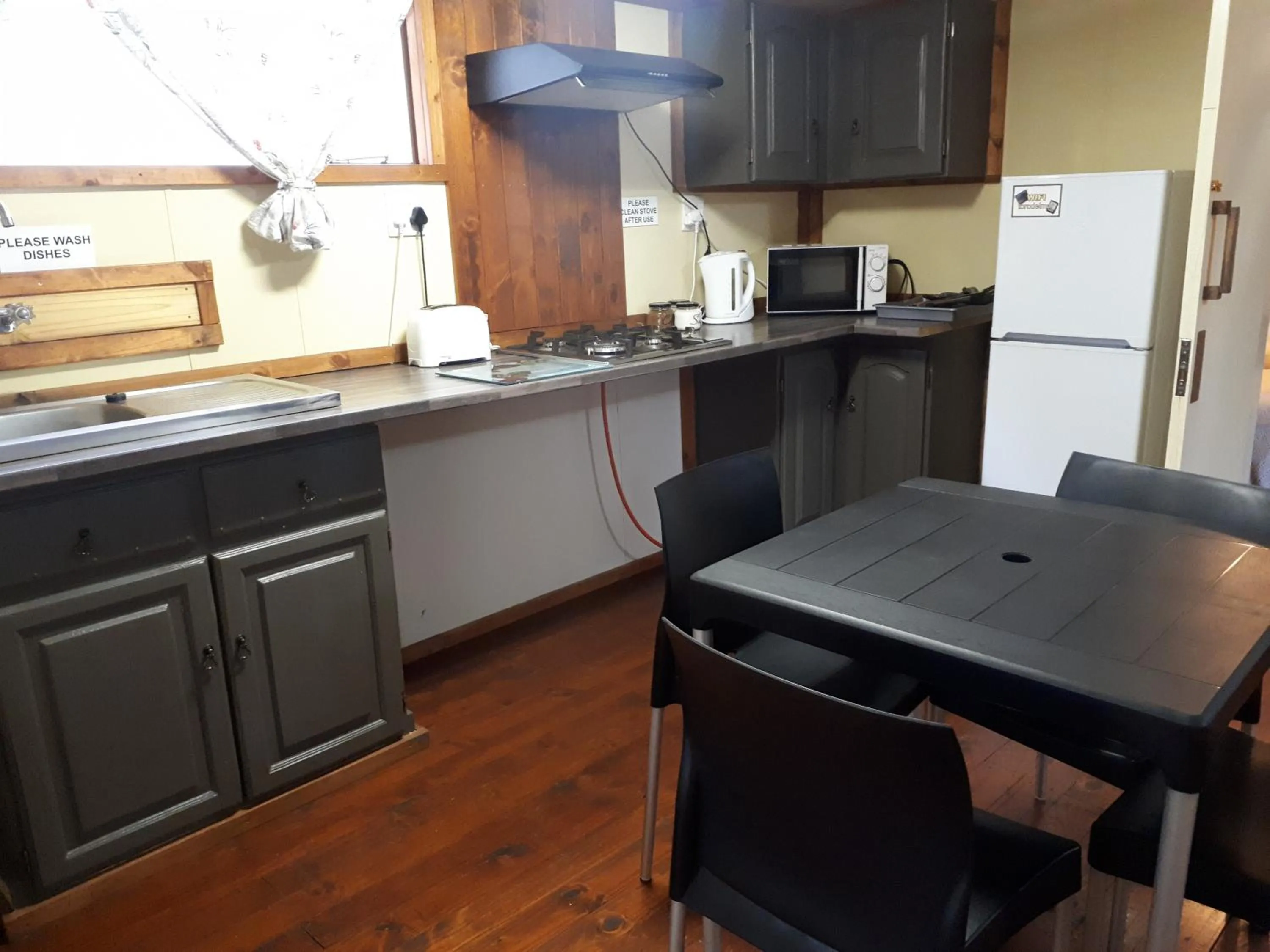 Kitchen or kitchenette in Havana Nights