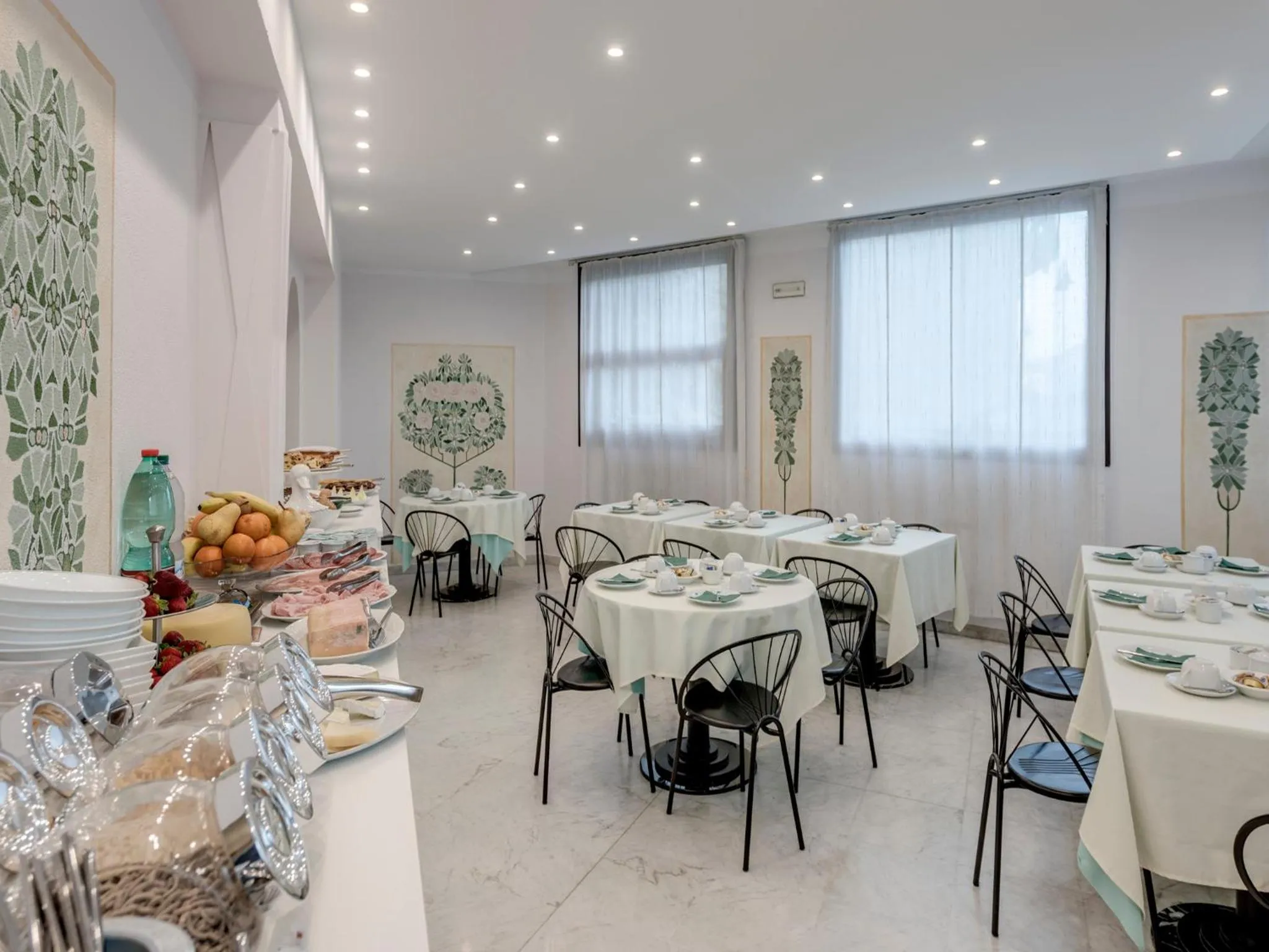 Breakfast in Hotel Palagi