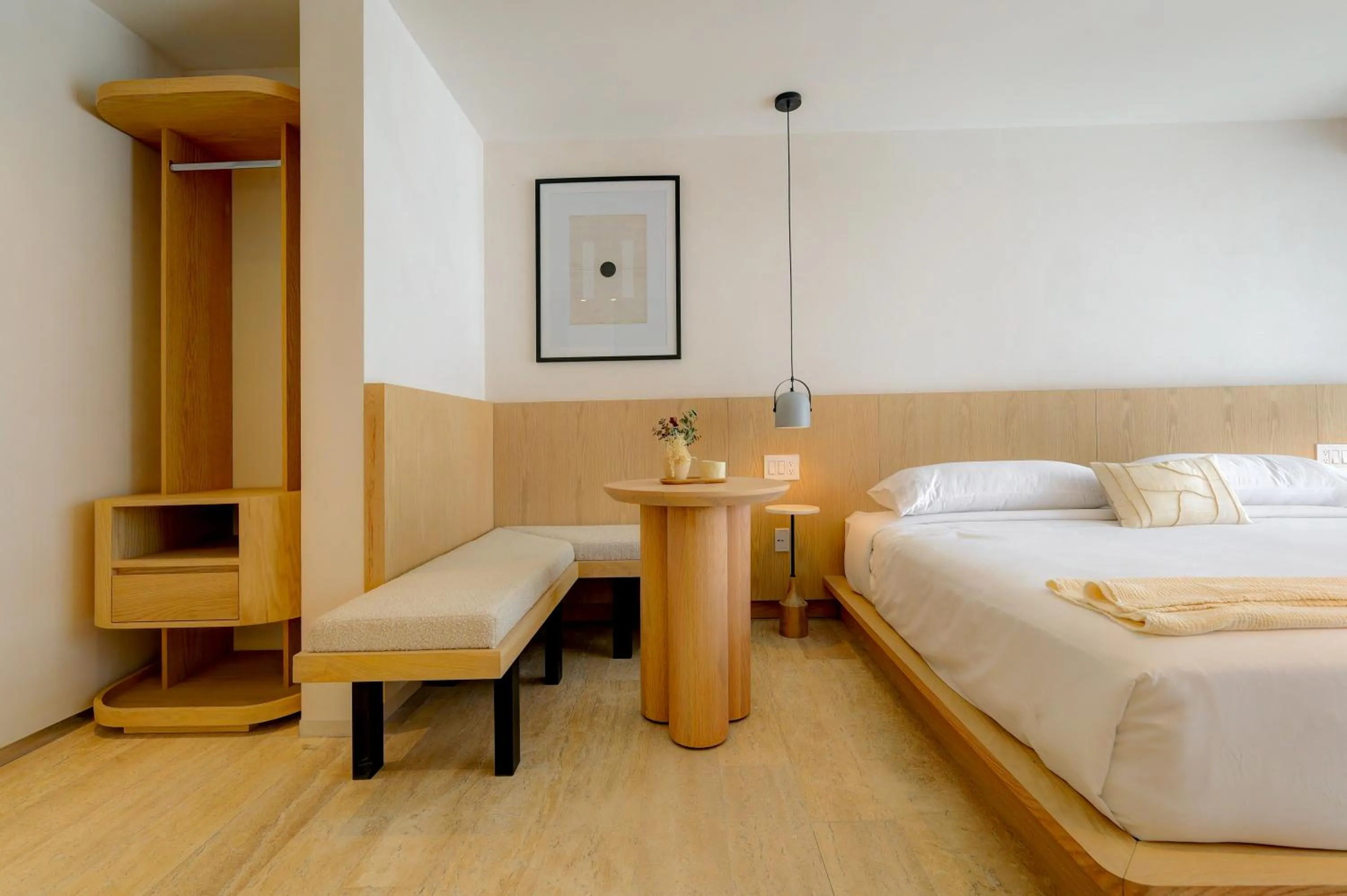 Bed in Capitalia Antara Polanco