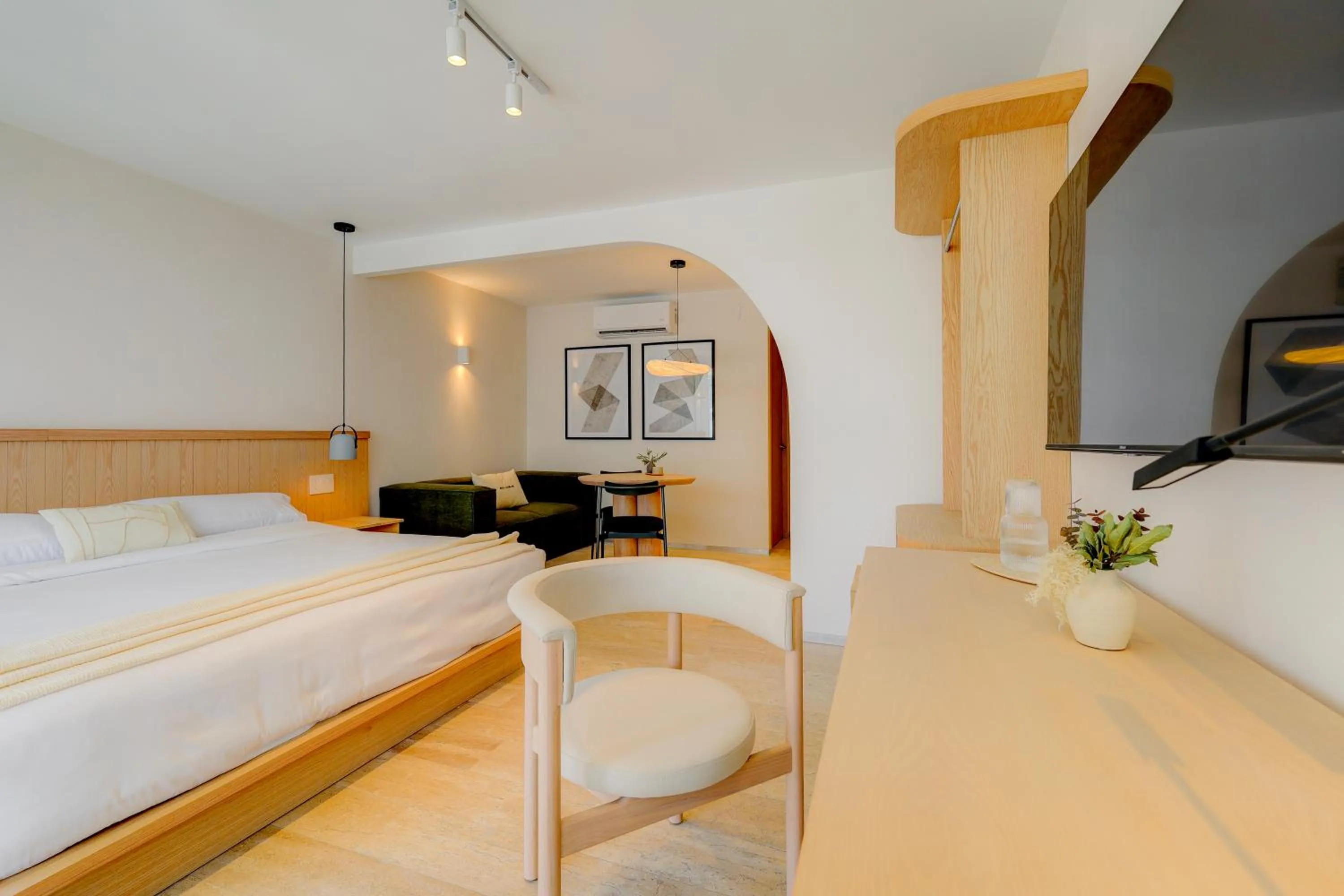 Bedroom, Bed in Capitalia Antara Polanco