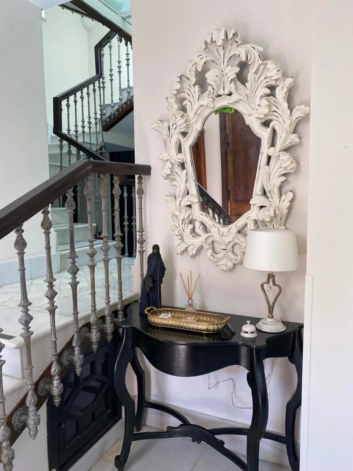 Lobby or reception in Suite Comares