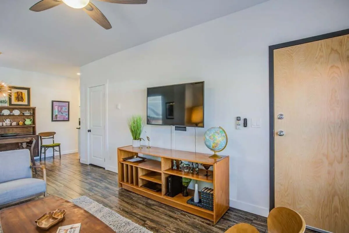 1BR Lovely Stylish Downtown Close To Everything