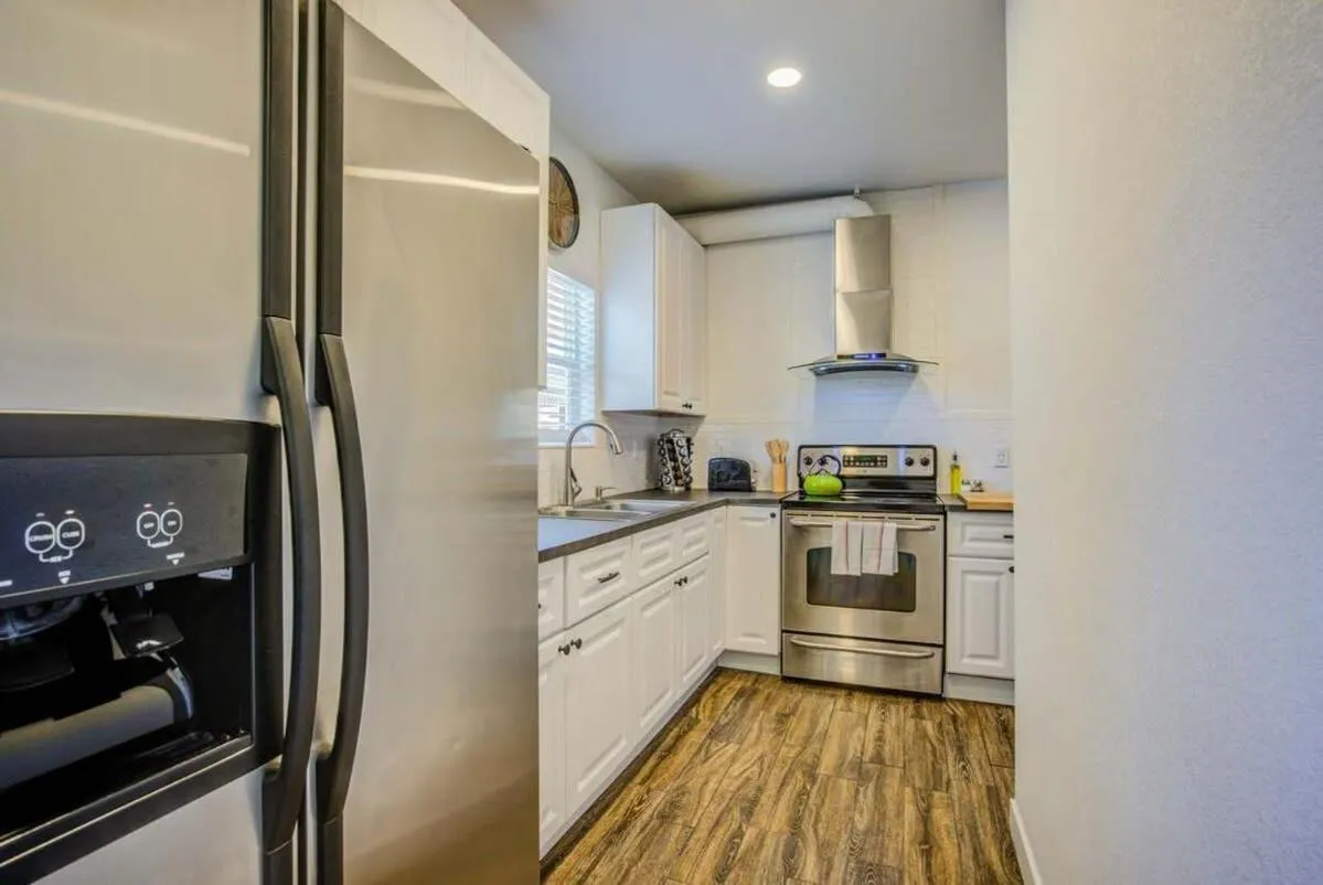 1BR Lovely Stylish Downtown Close To Everything