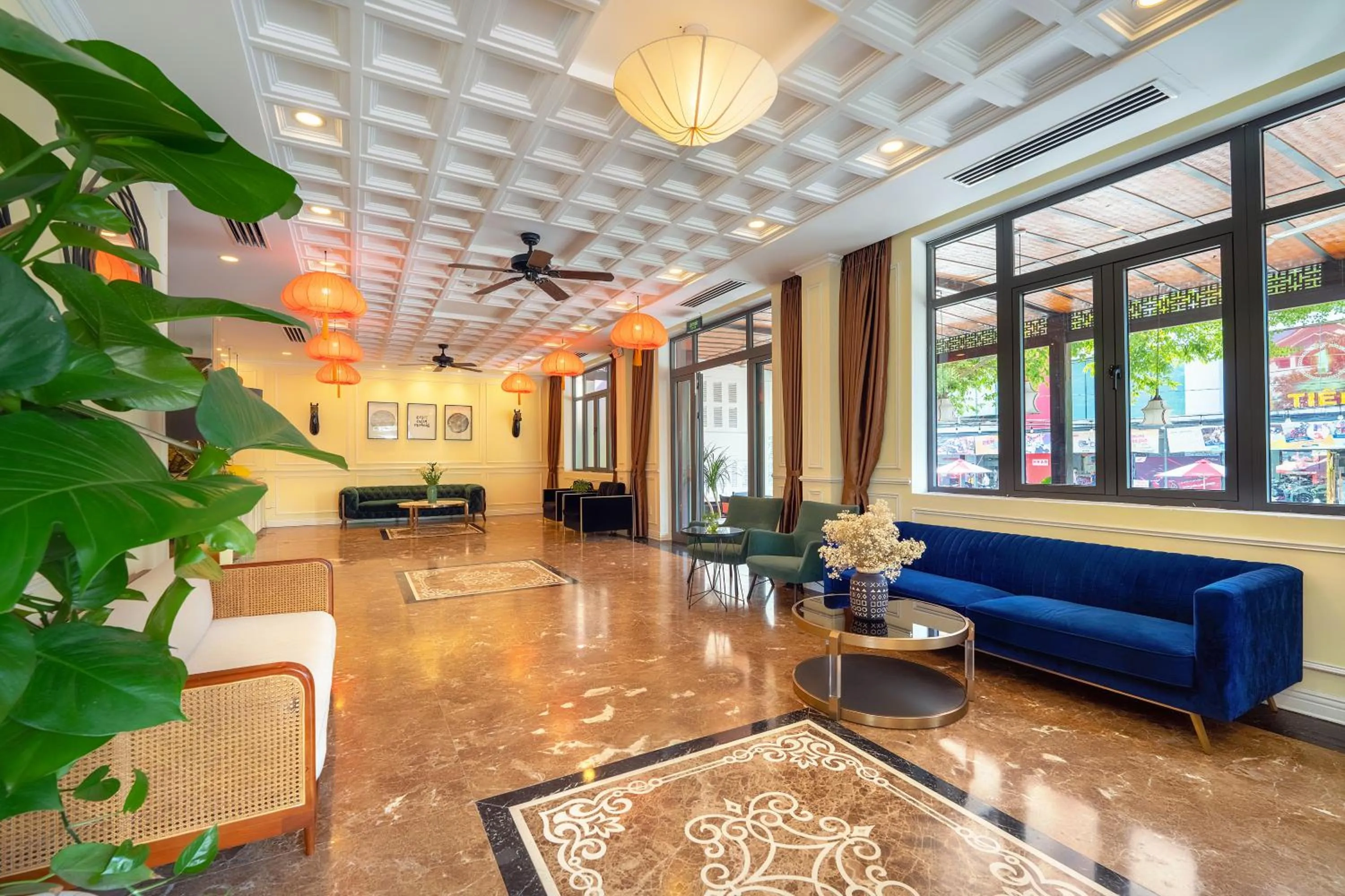 Living room in Qualia De Hôtel Hoi An - Rooftop Bar City View