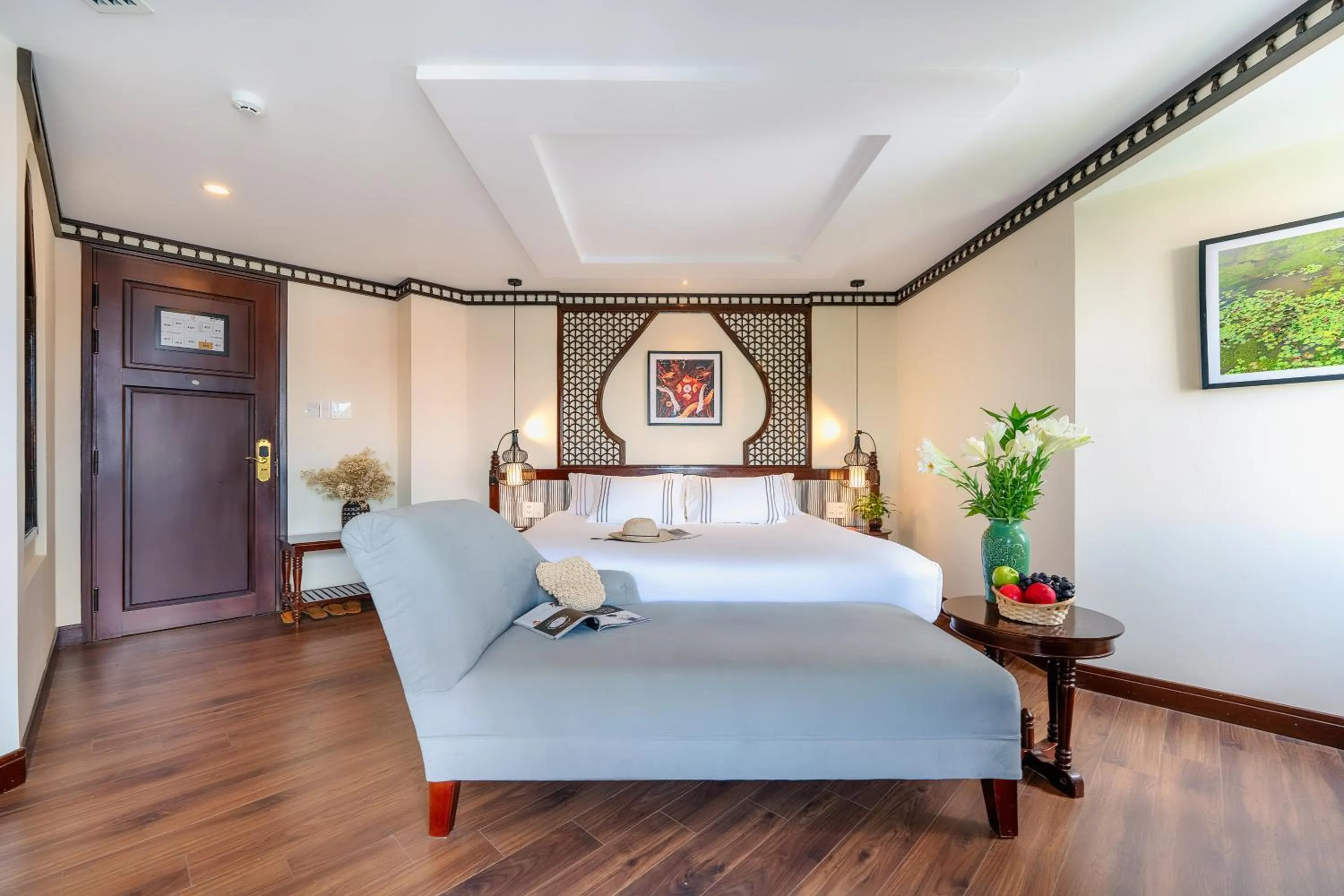 Bed in Qualia De Hôtel Hoi An - Rooftop Bar City View