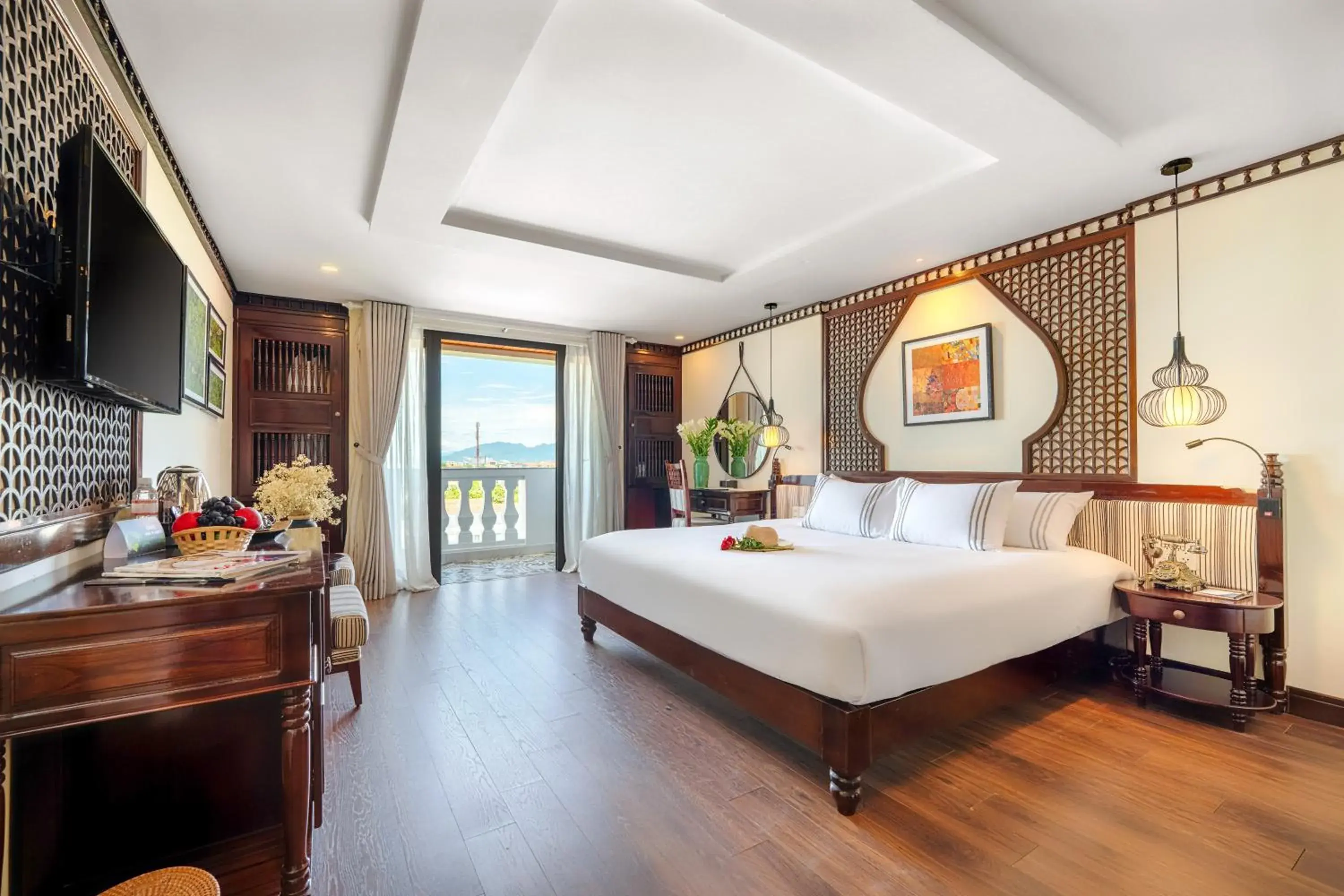 Bed in Qualia De Hôtel Hoi An - Rooftop Bar City View Bed in Qualia De Hôtel Hoi An - Rooftop Bar City View