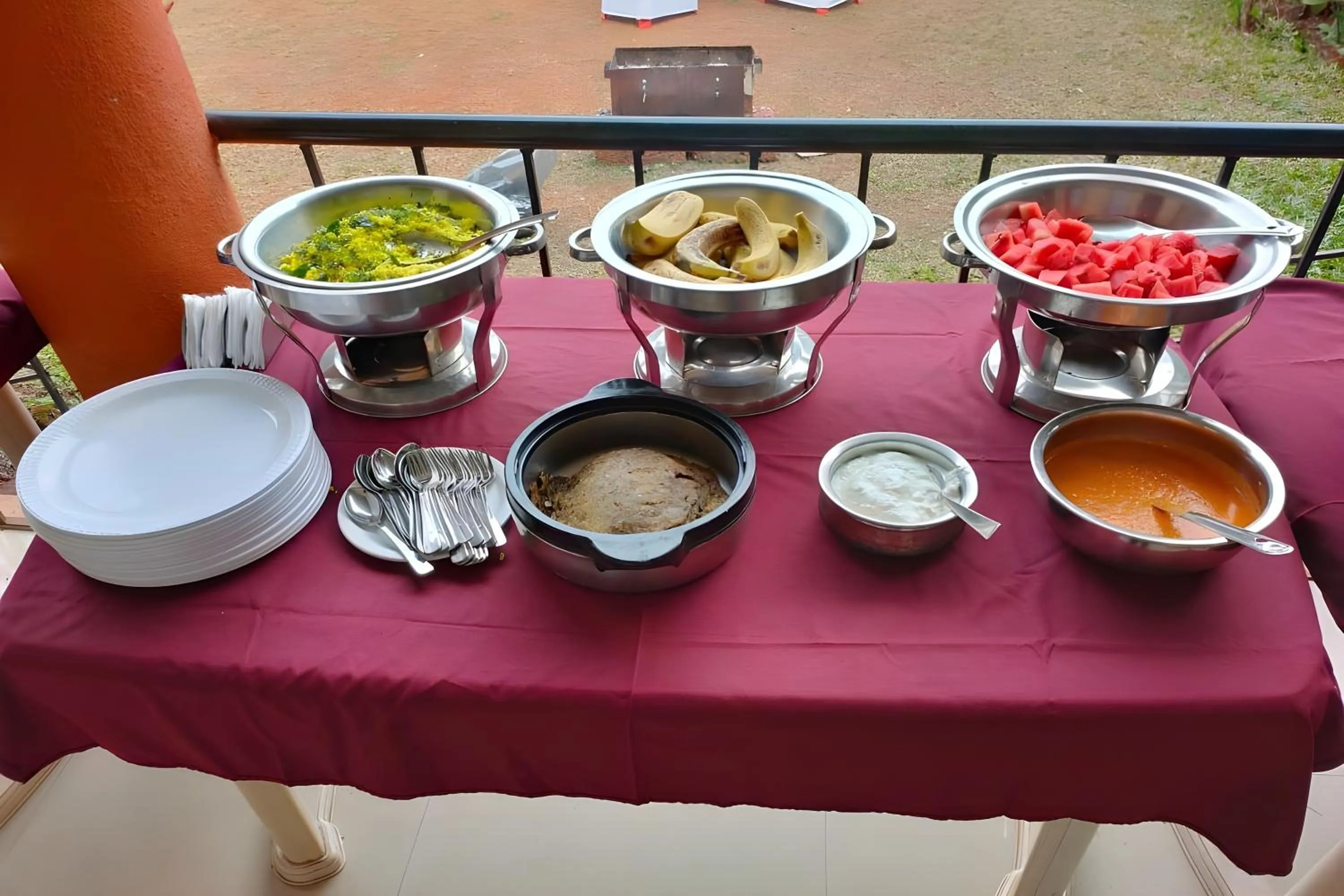 Restaurant/places to eat in Greenland Stay