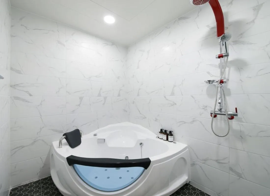 WJ Hotel Pool House