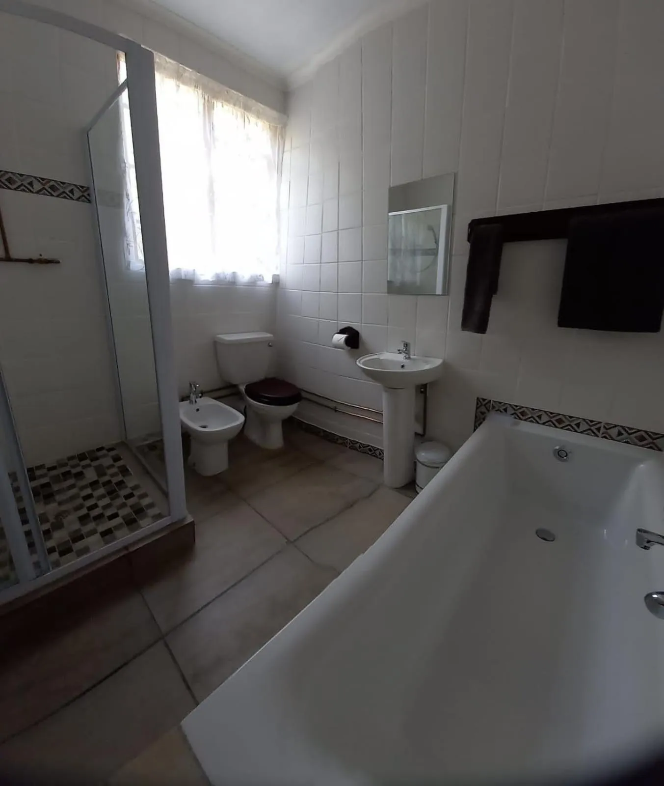 Bathroom in Ascot Bush Lodge