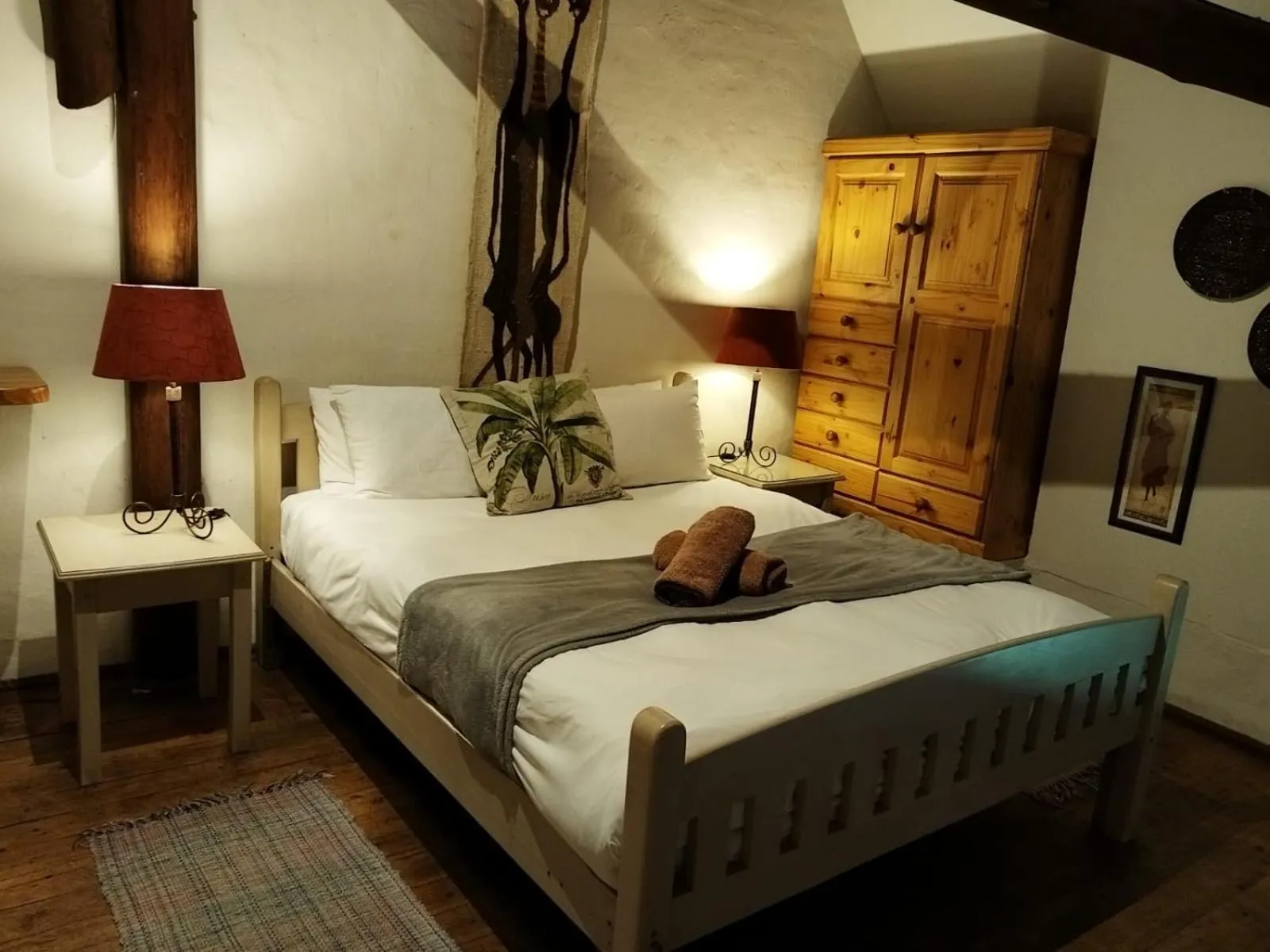 Bed in Ascot Bush Lodge