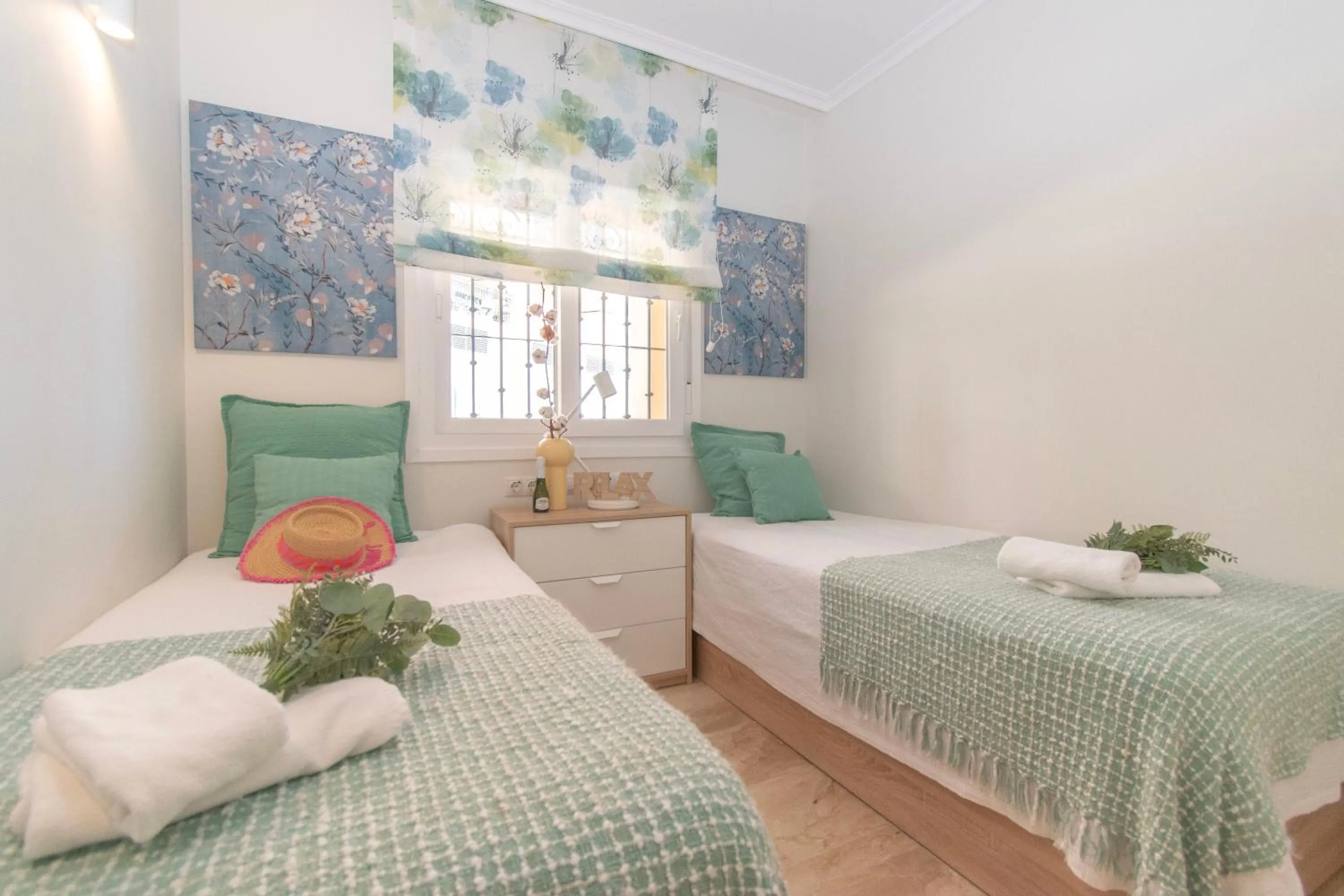 Bedroom, Bed in Paraiso De Riviera - Happy Rentals