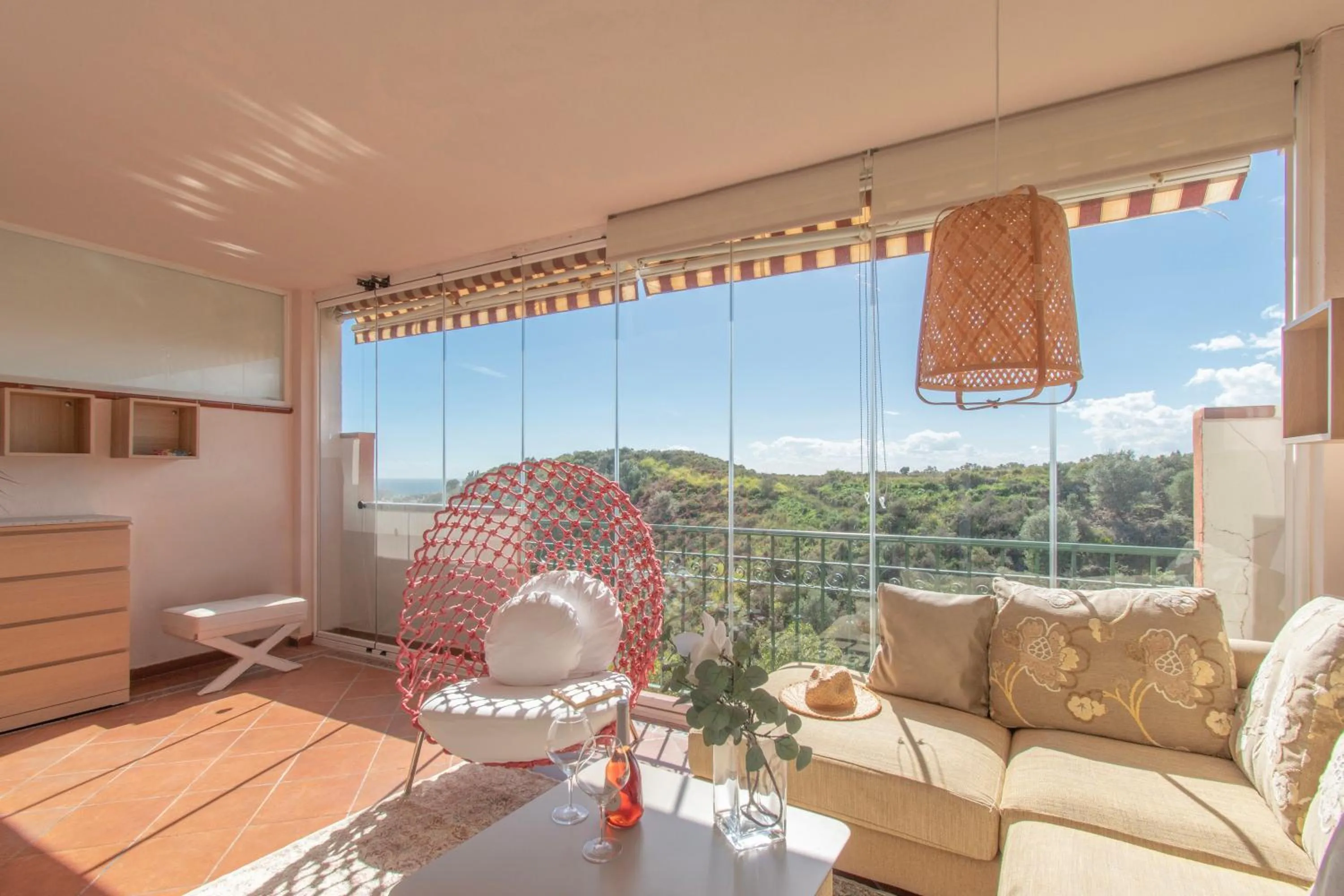 Sea view in Paraiso De Riviera - Happy Rentals