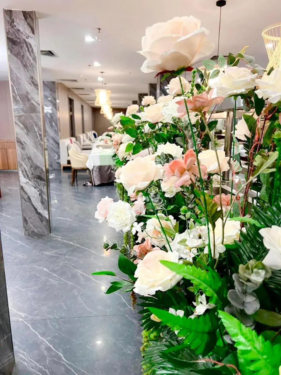 Restaurant/places to eat in Wah Fu Hotel Restaurant/places to eat in Wah Fu Hotel