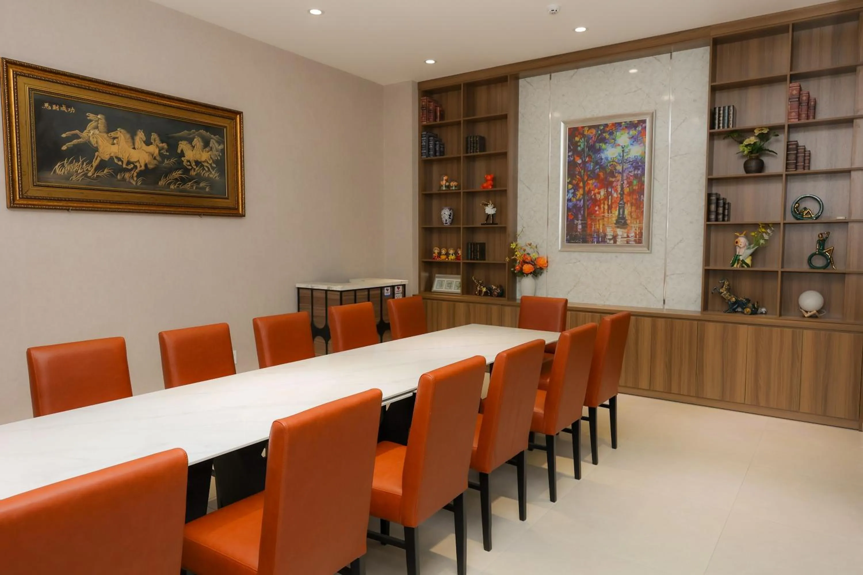 Business facilities in Lanura Saigon Boutique Hotel