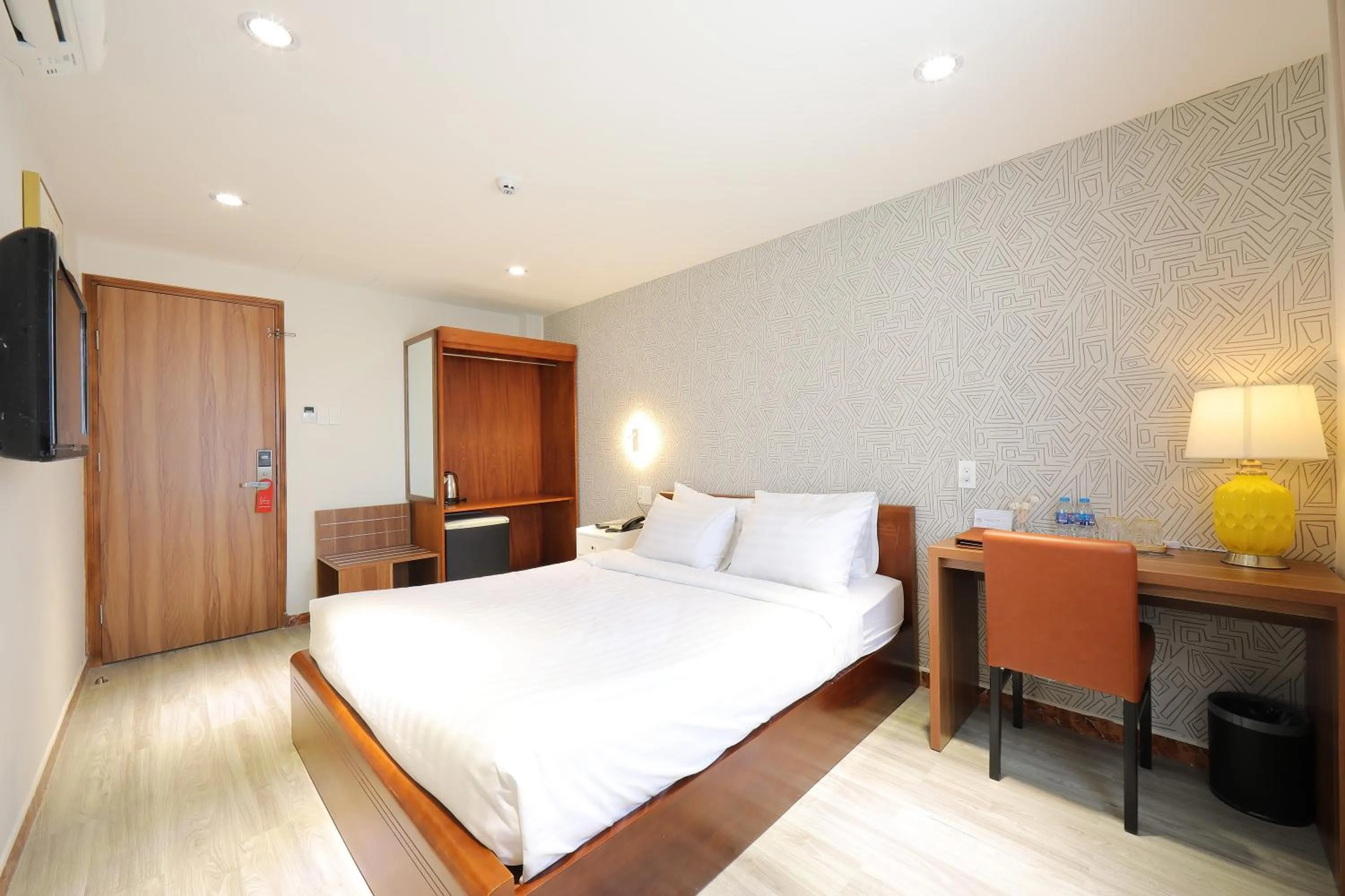 Bedroom, Bed in Lanura Saigon Boutique Hotel