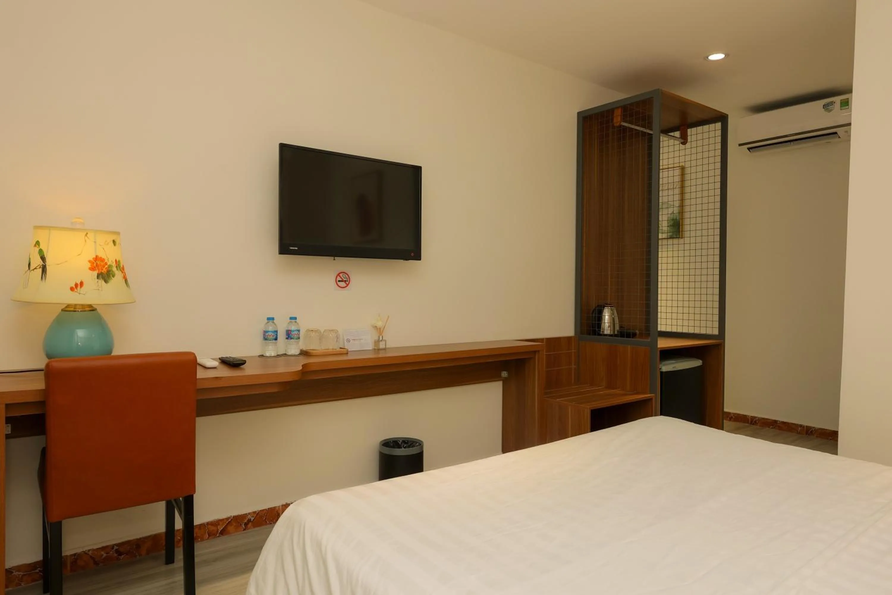 Bedroom, Bed in Lanura Saigon Boutique Hotel