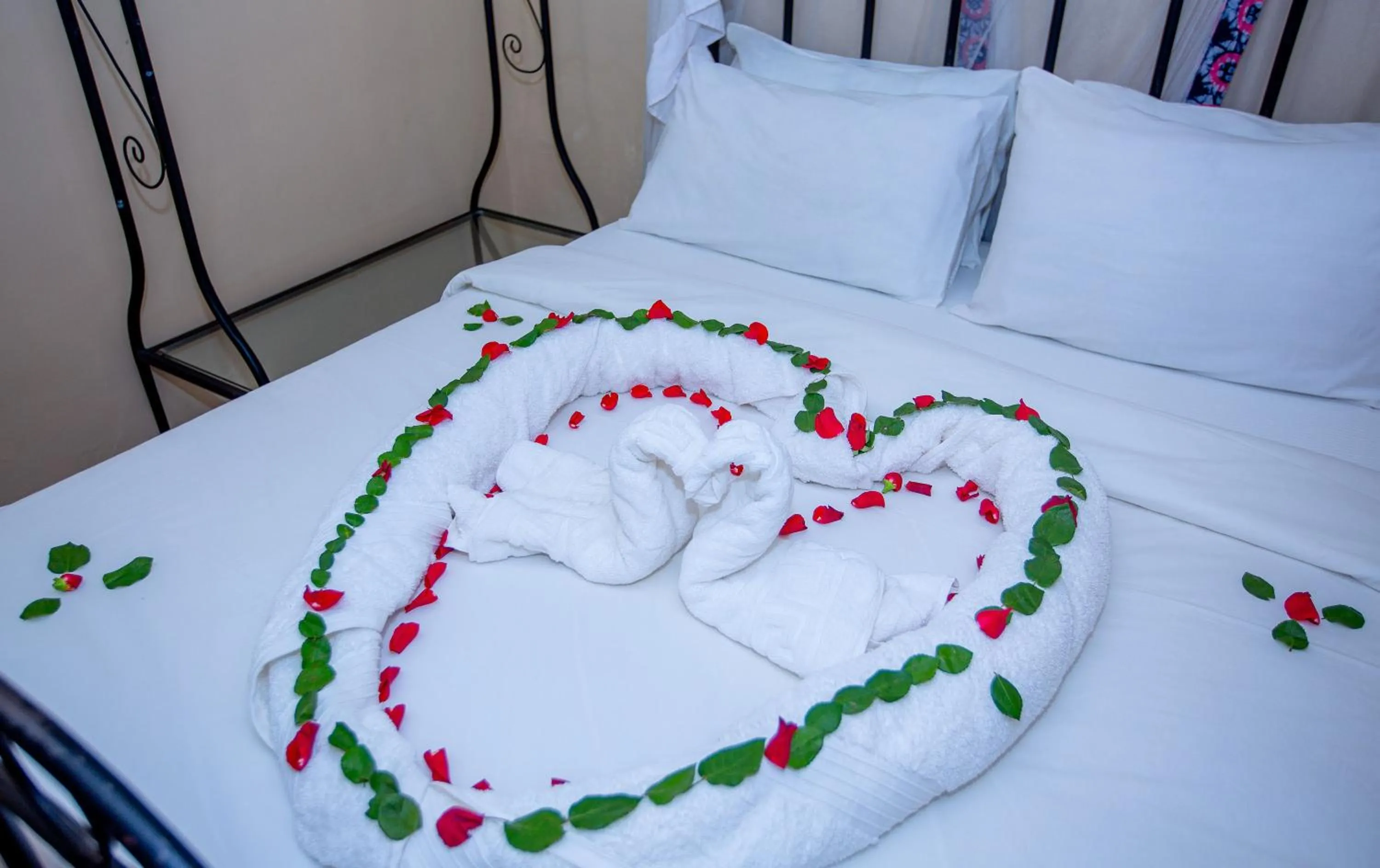 Bed in KAYS LODGE