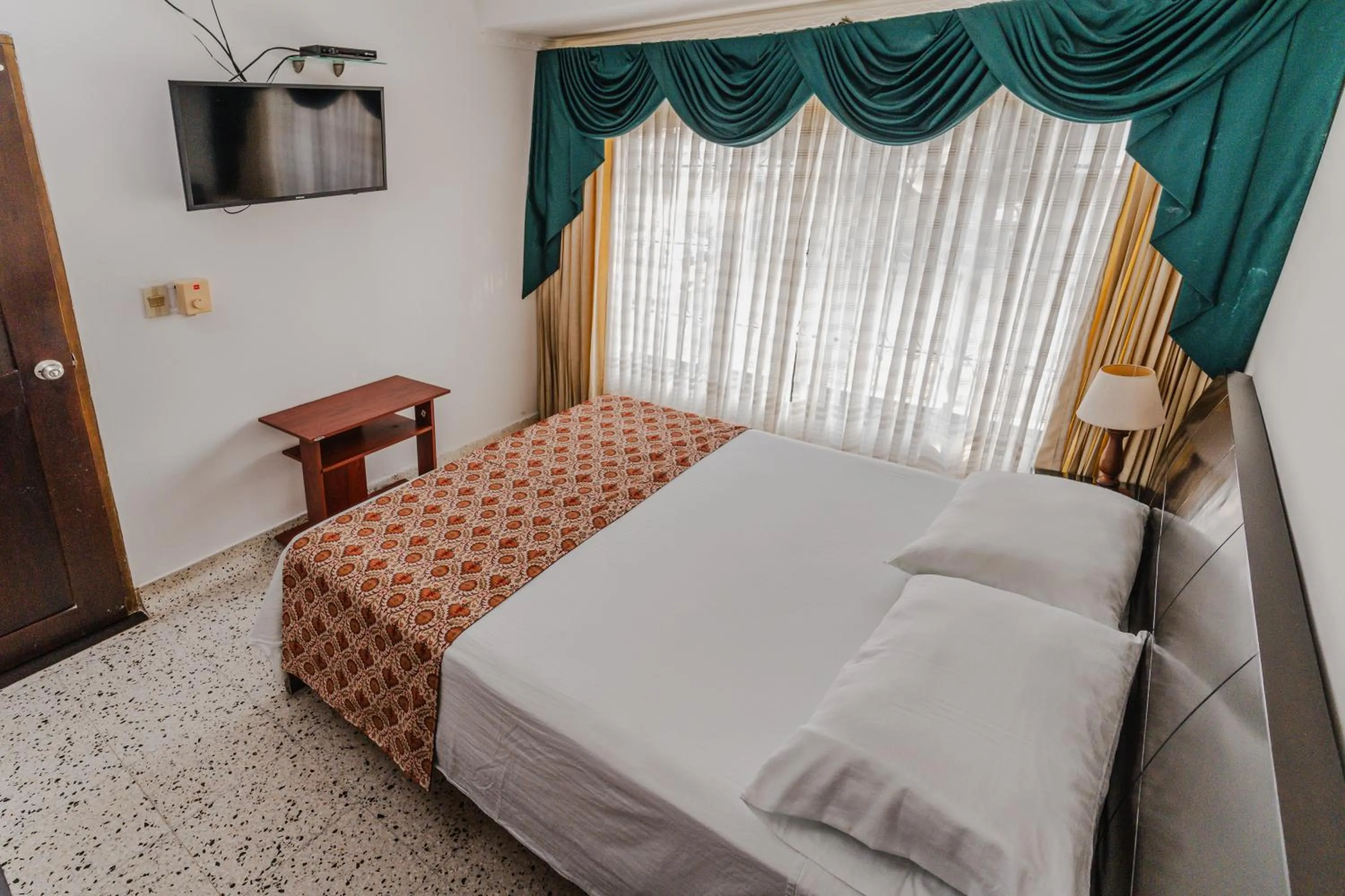 Photo of the whole room, Bed in Casa Hotel Miriam
