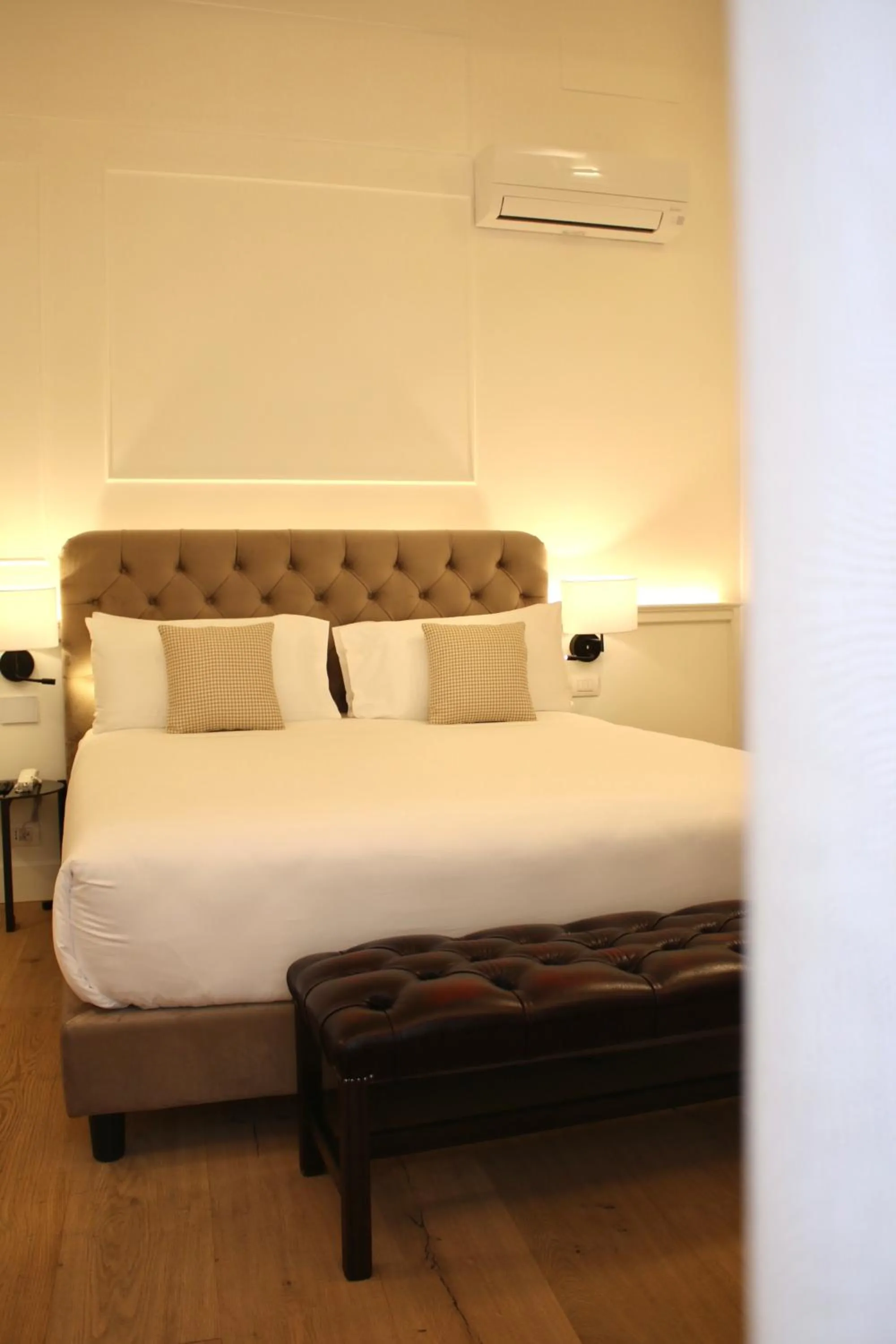 Bedroom, Bed in Palazzo Goldoni Condotti Collection