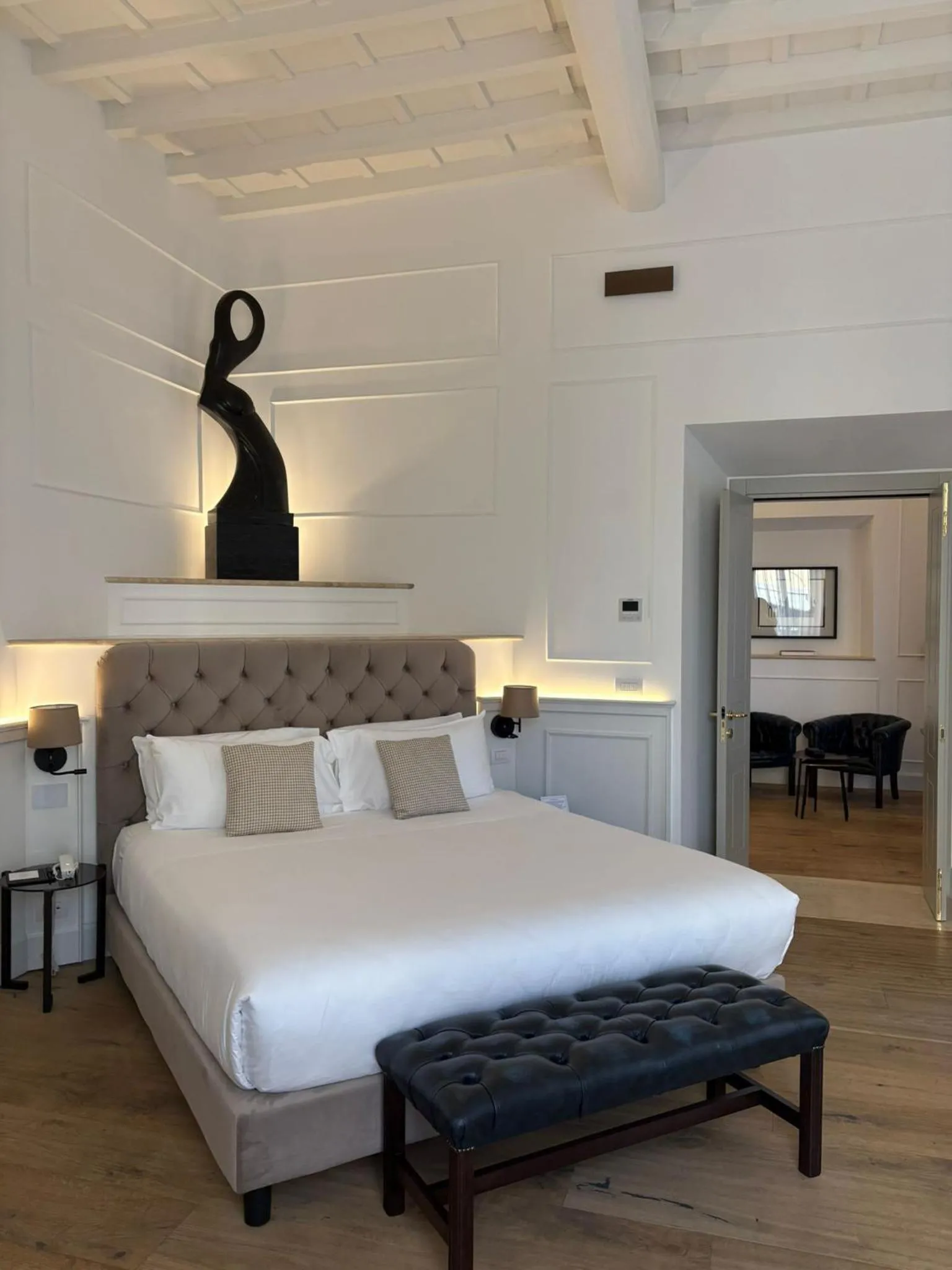 Bedroom, Bed in Palazzo Goldoni Condotti Collection