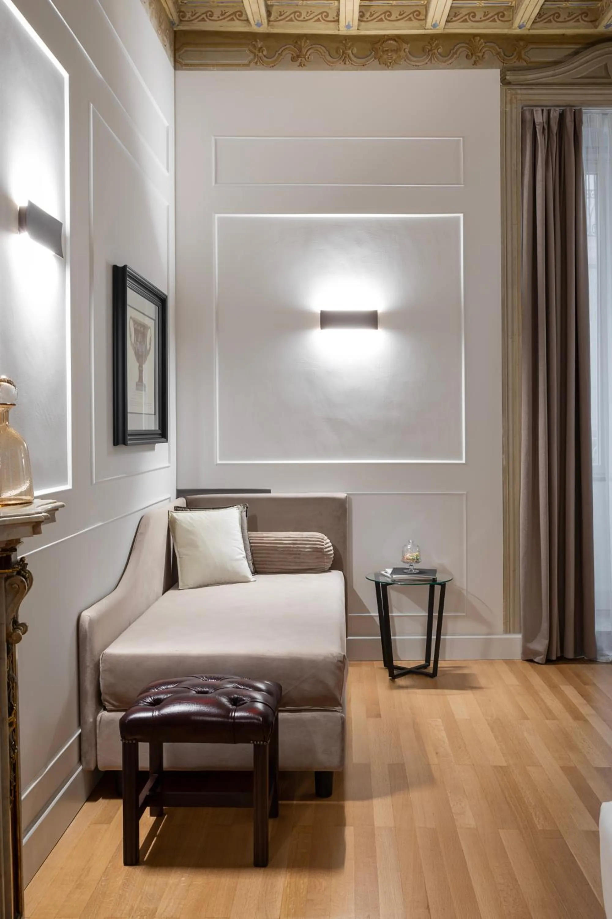 Living room in Palazzo Goldoni Condotti Collection
