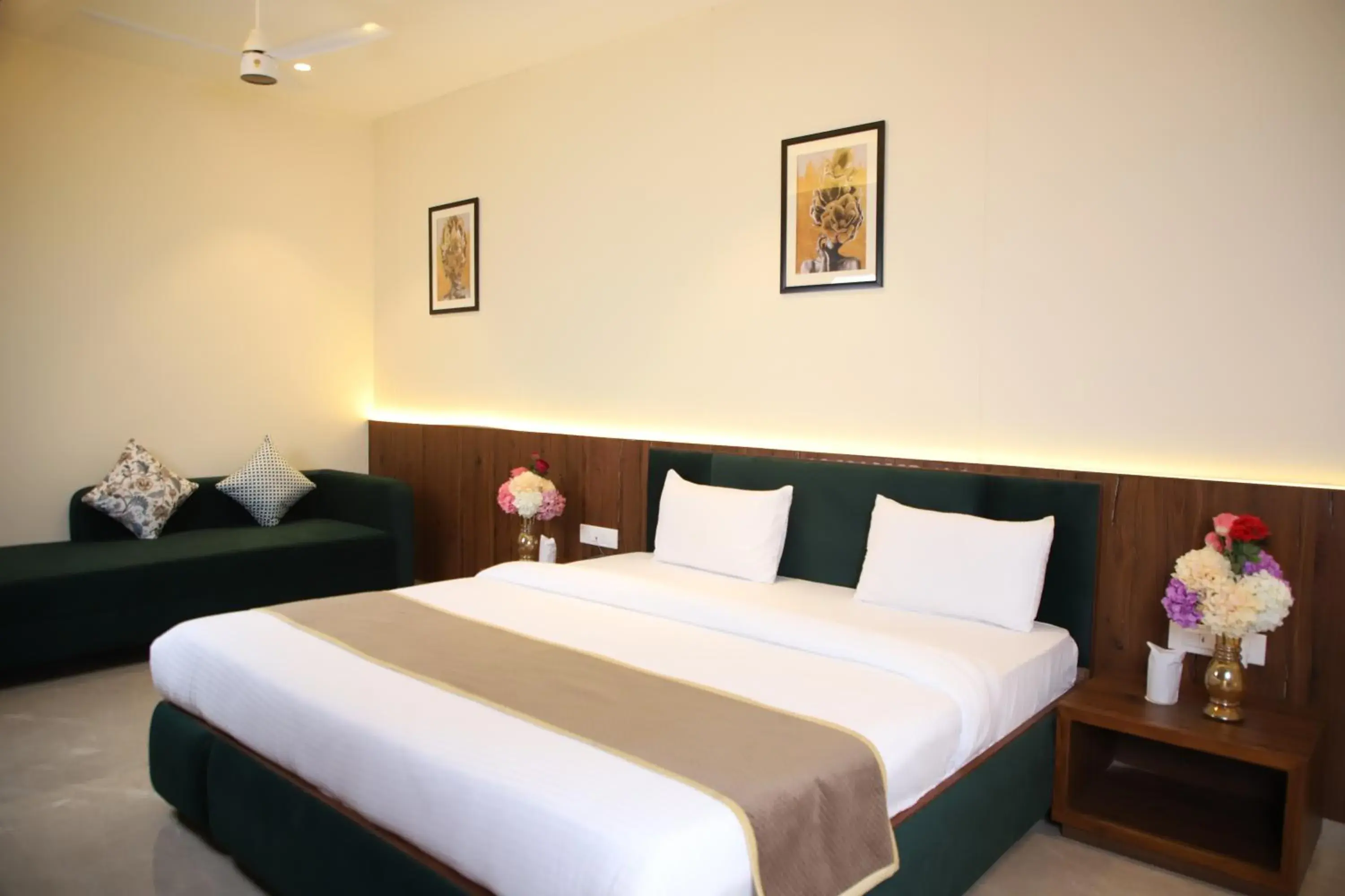 Bedroom in Pink Villa Boutique Hotel Bedroom in Pink Villa Boutique Hotel