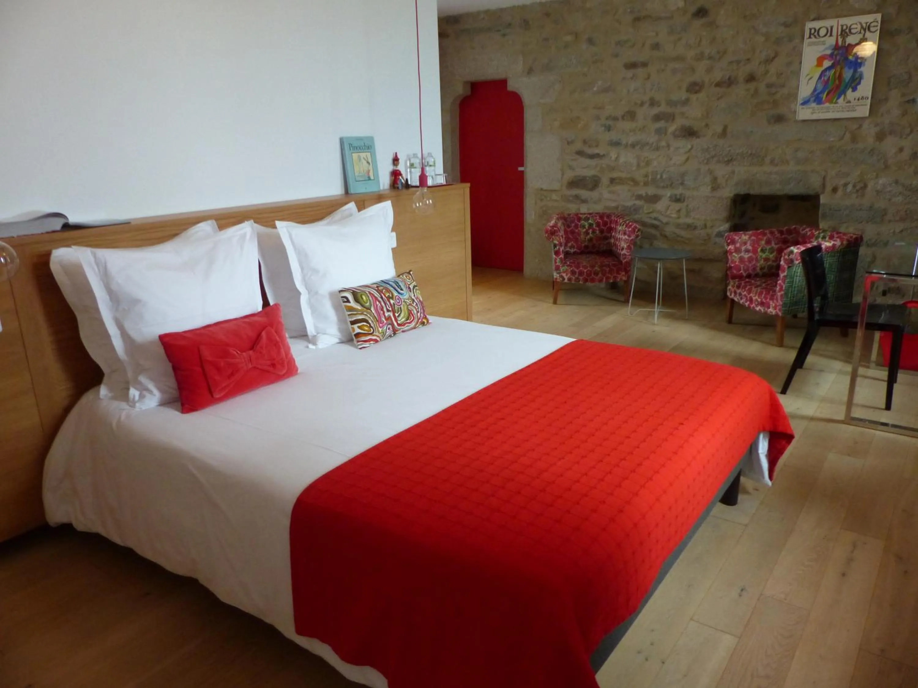 Bed in Les Chambres d'hôtes de Kérasquer