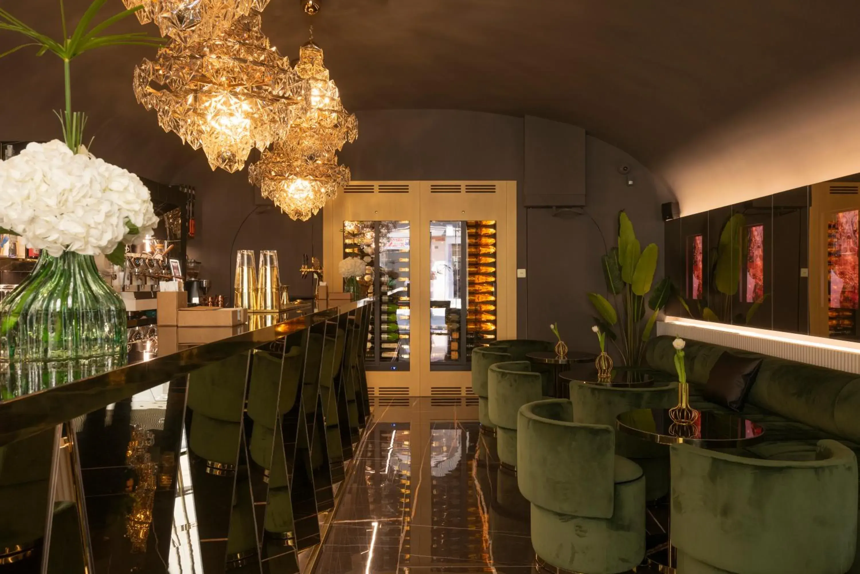 Lounge or bar in Bra Hotel Lounge or bar in Bra Hotel