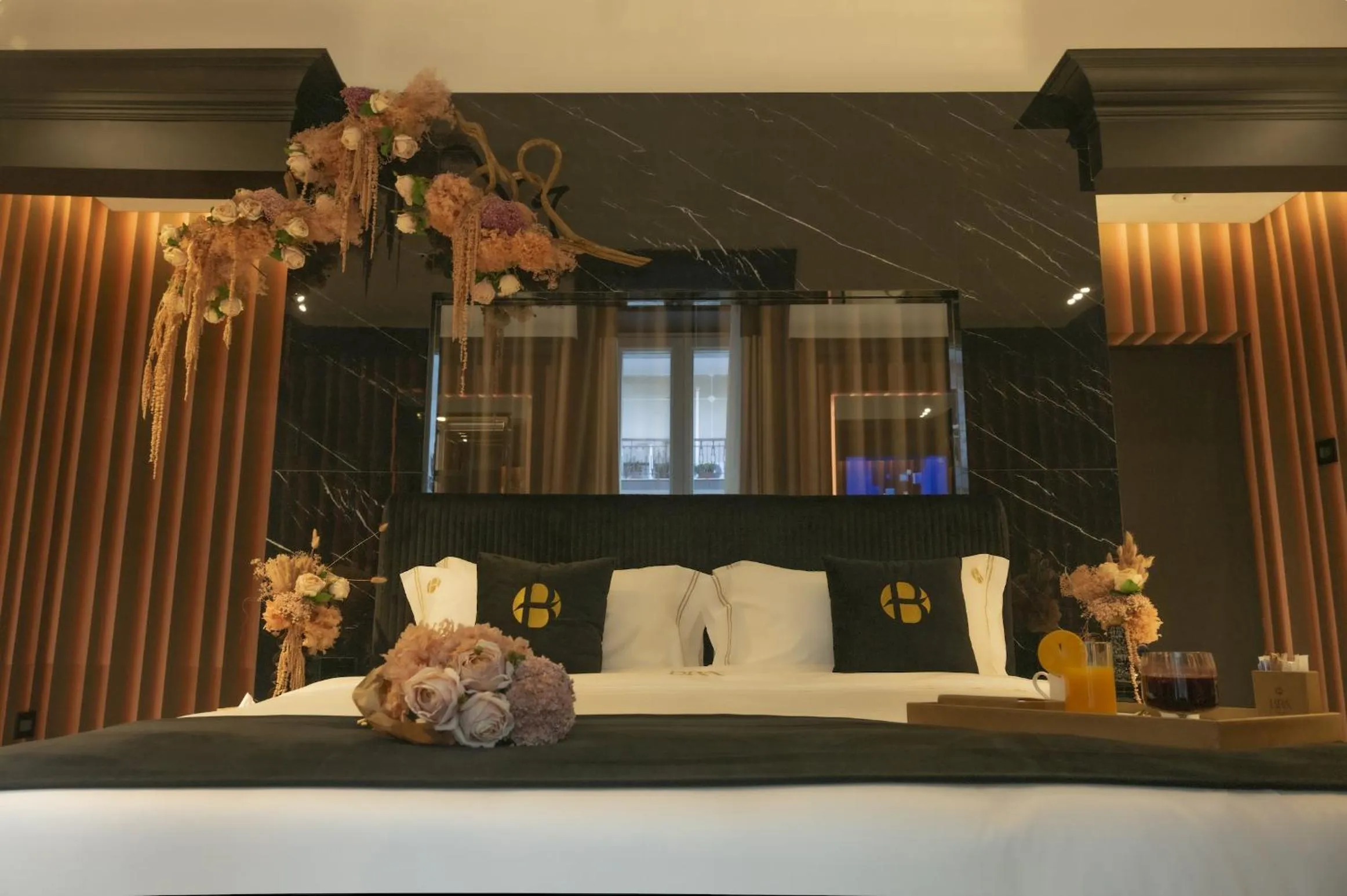 Photo of the whole room in Bra Hotel