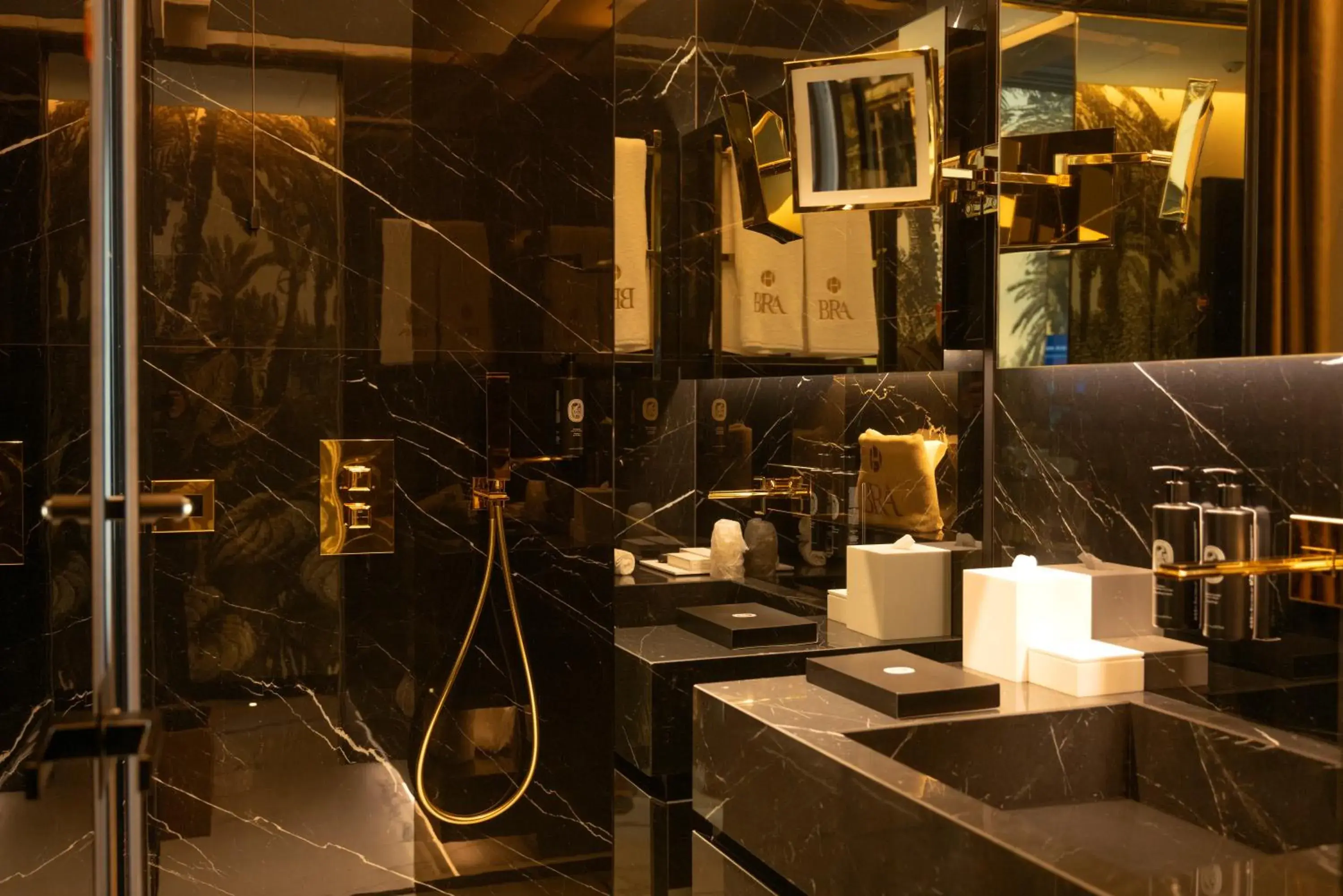 Bathroom in Bra Hotel Bathroom in Bra Hotel