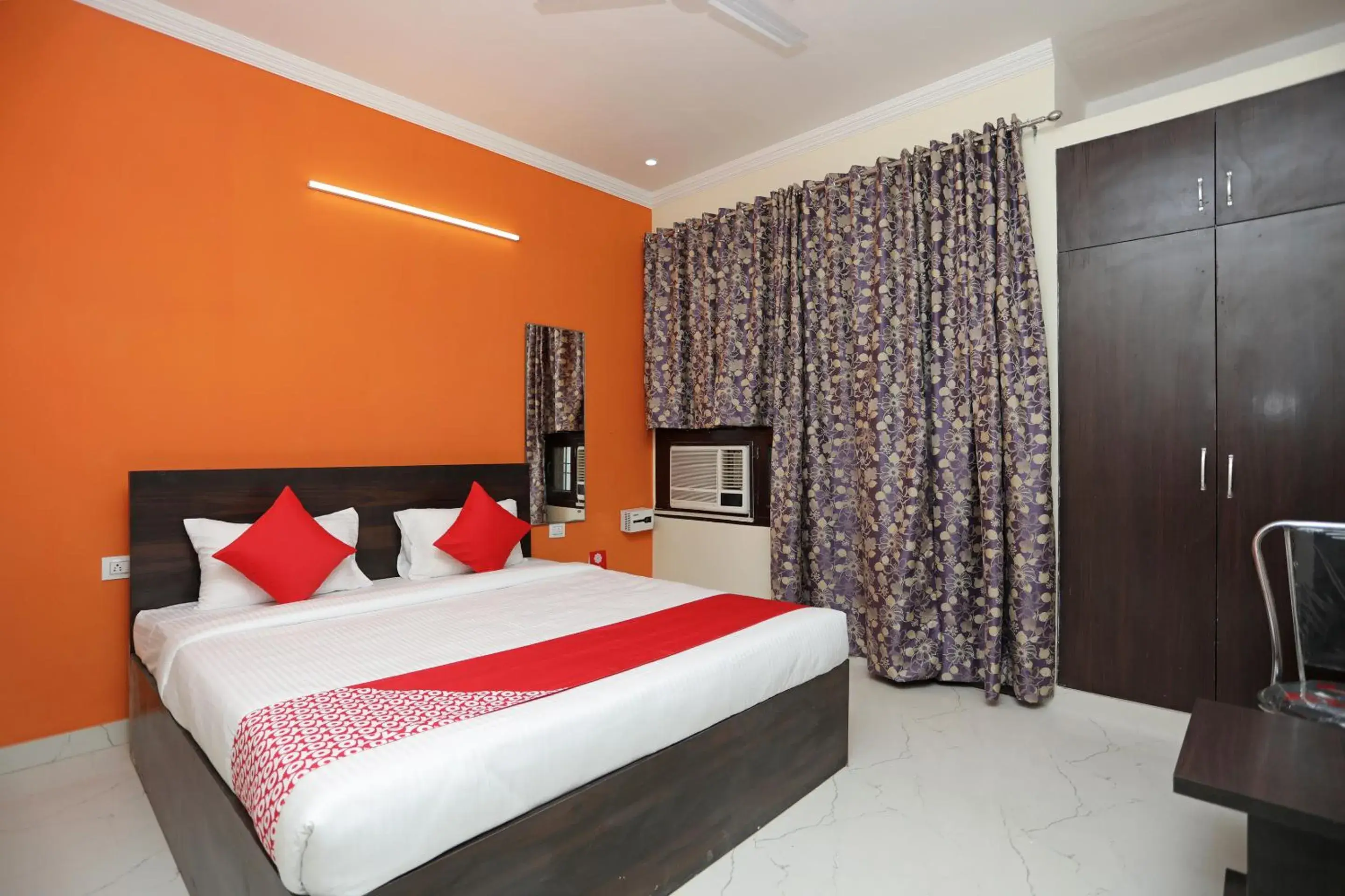 Standard Double Room - single occupancy in Hotel O Greenview Inn Standard Double Room - single occupancy in Hotel O Greenview Inn