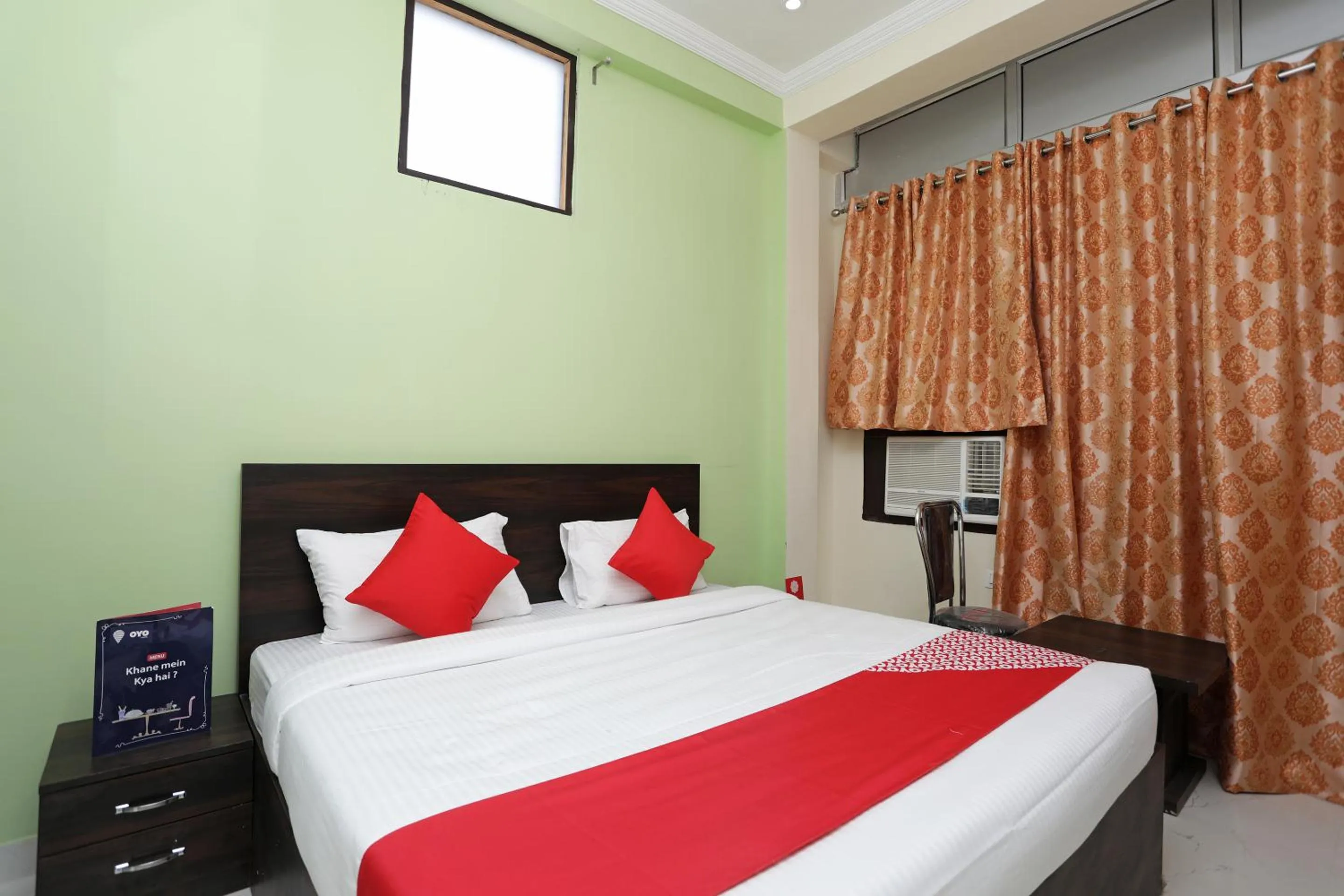 Bedroom, Bed in Hotel O Greenview Inn