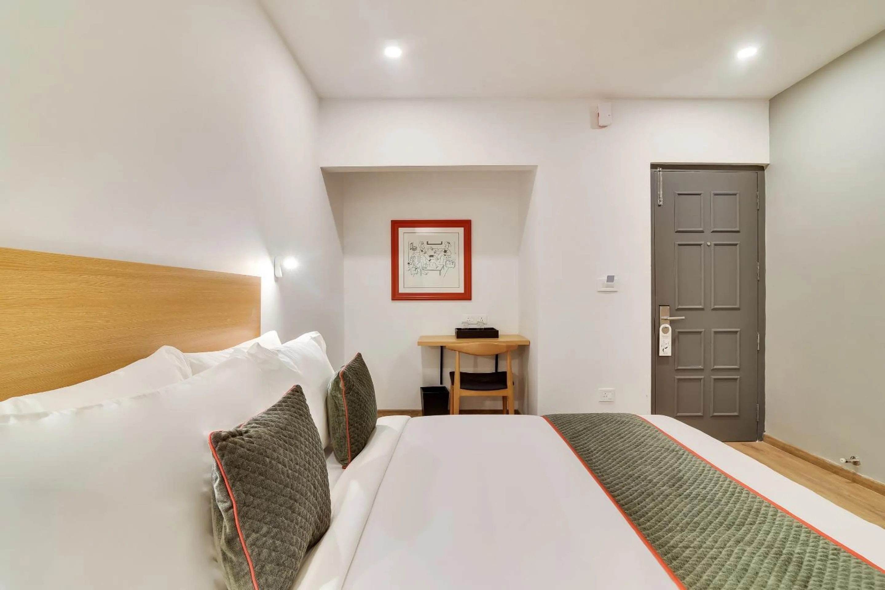 Bedroom, Bed in Townhouse Kovilambakkam