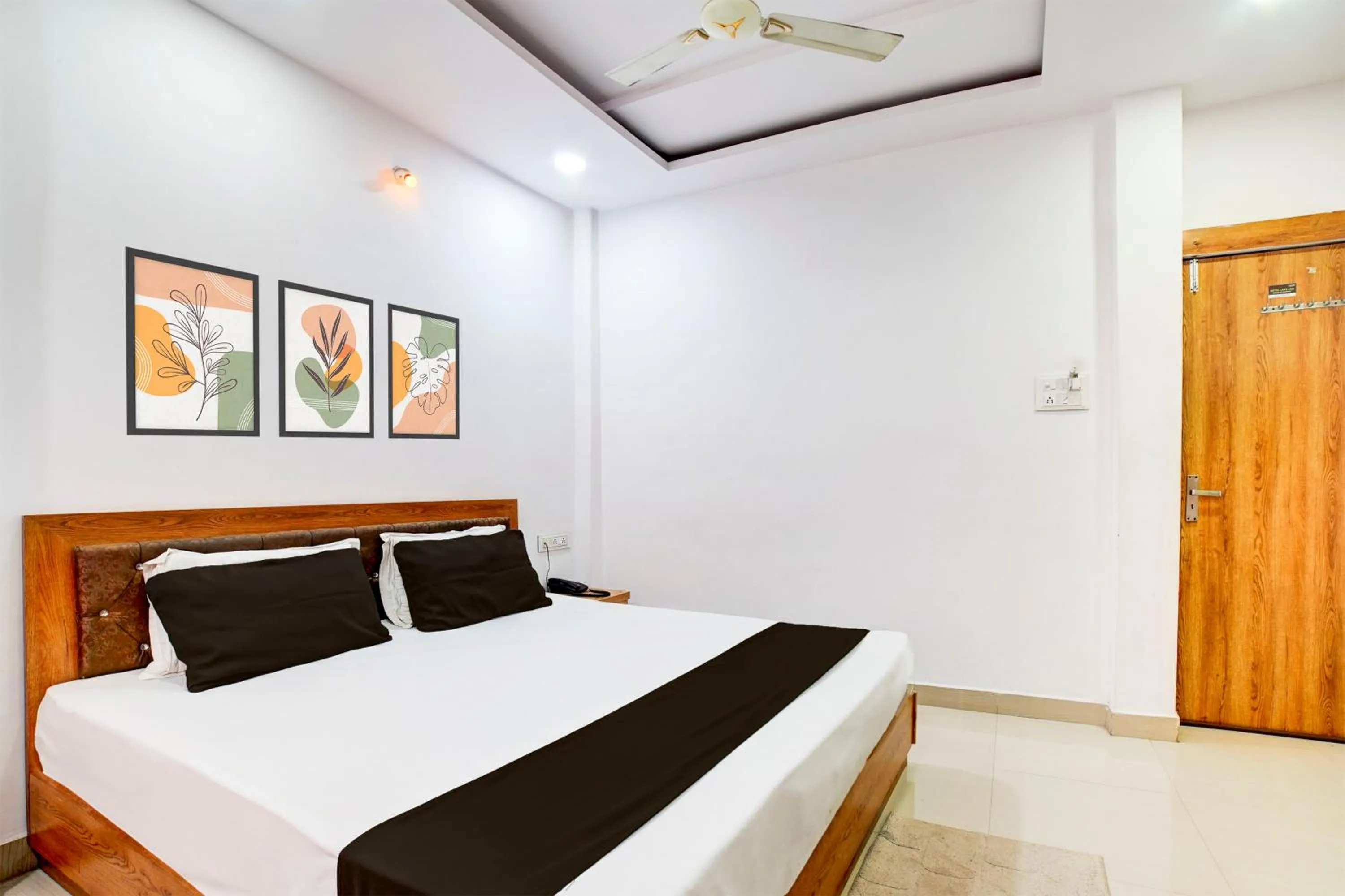 Bedroom, Bed in Hotel O Lake Link